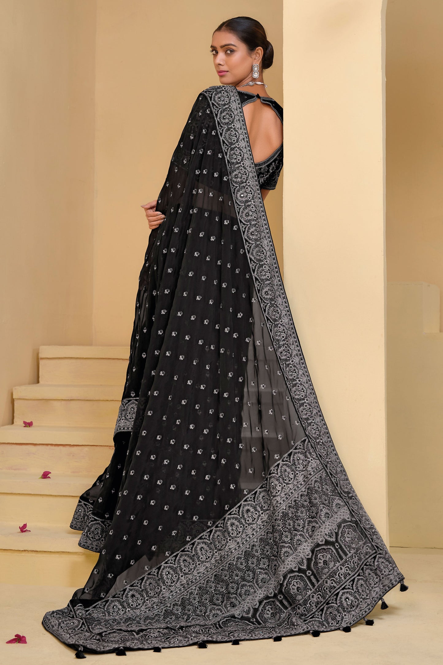 Black Pure Banarasi Tuscany Saree-ZB132786_3