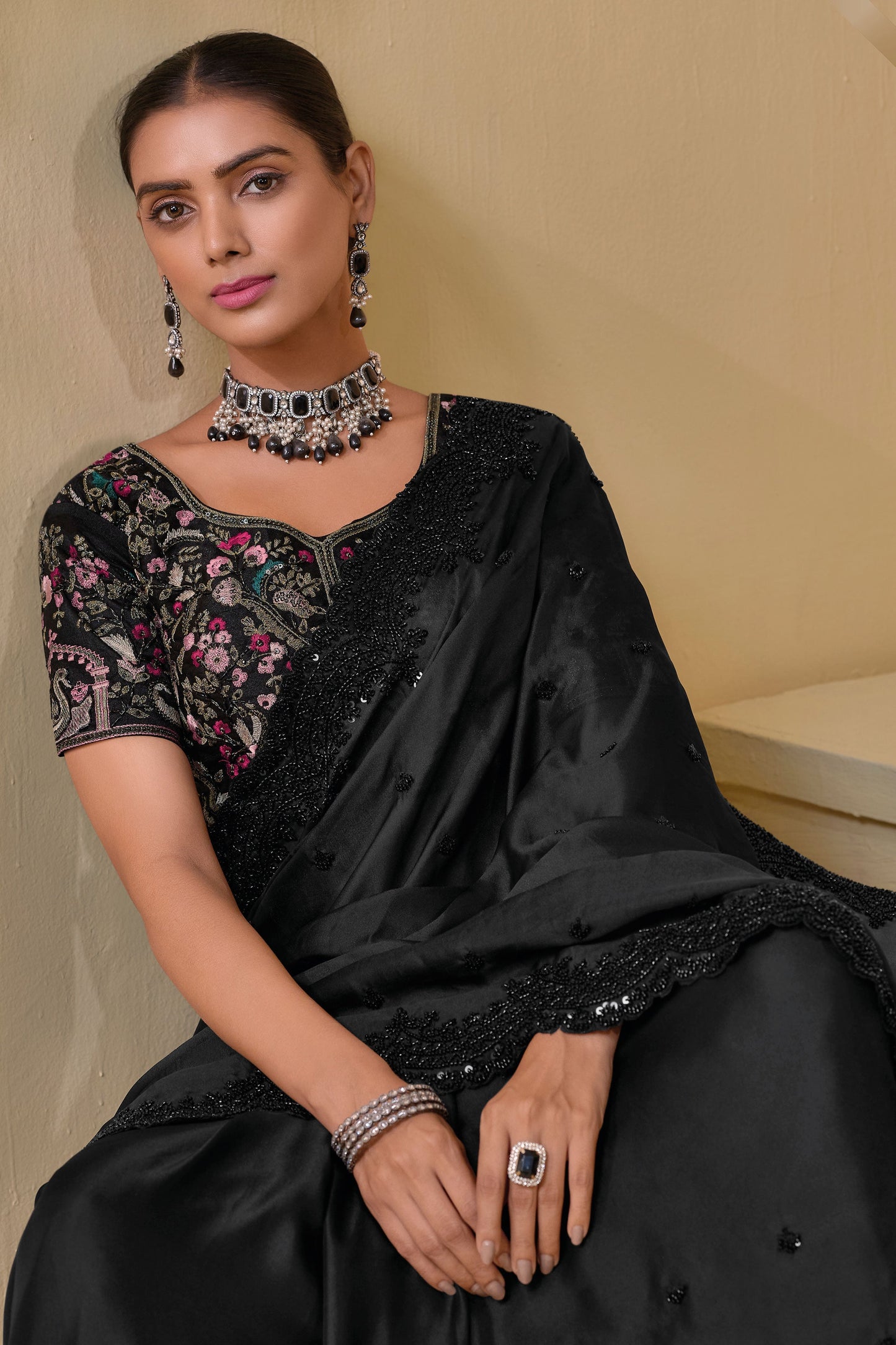 black-pure-banarasi-tuscany-saree-zb132788_2_SareeButa.com