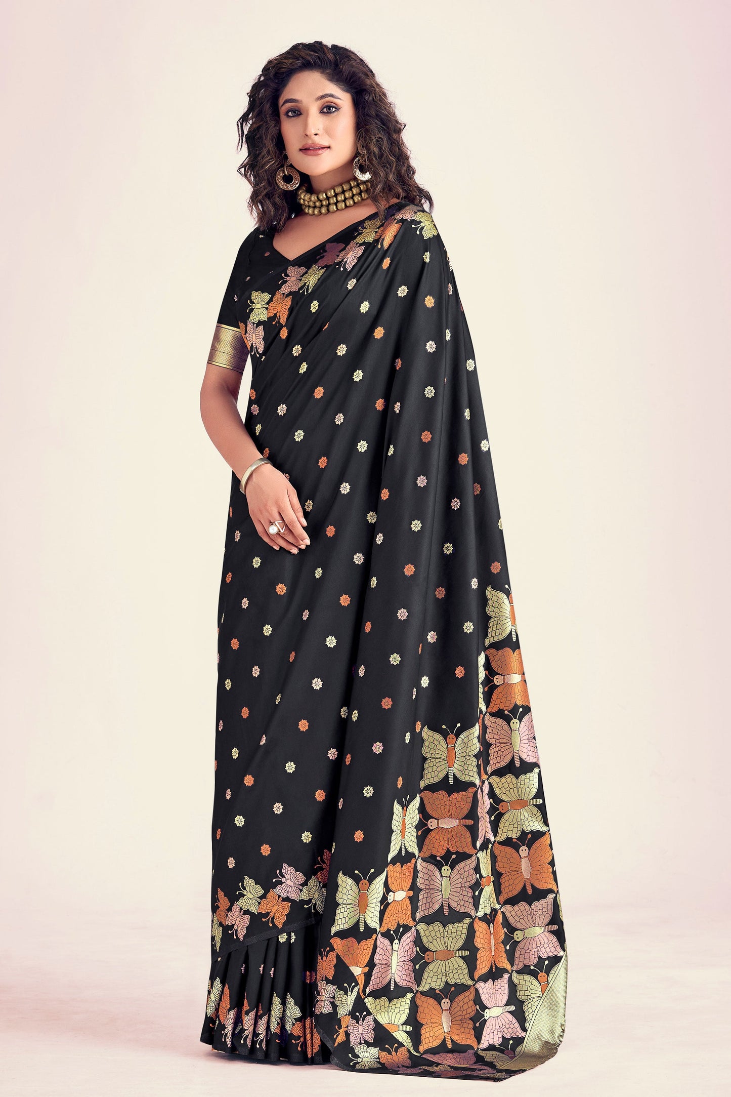 black-woven-banarasi-silk-saree-zb131262_1_SareeButa.com