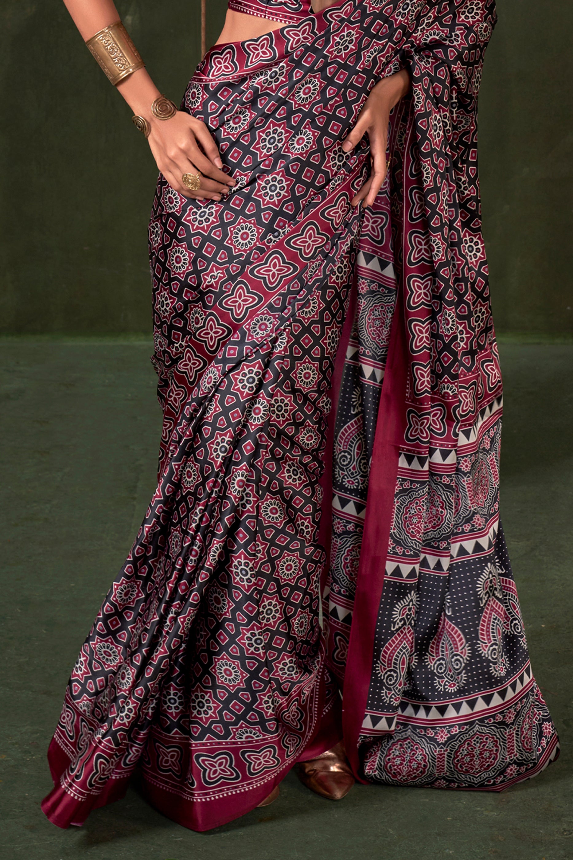 Black Ajarakh Print Satin Crepe Saree-SAR12409_4_SareeButa.com