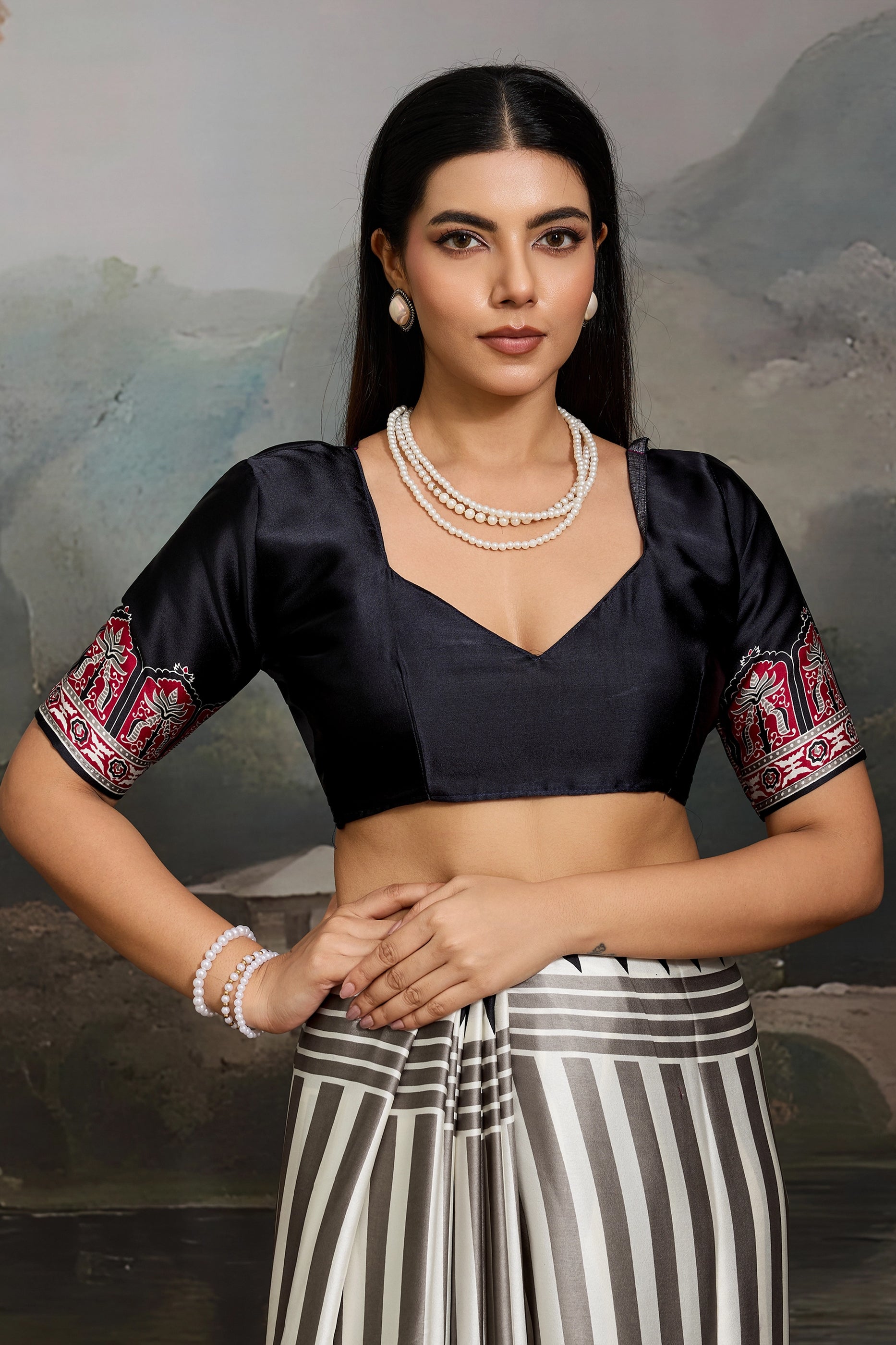 Black Ajrakh Print Satin Saree-SAR11872_5_SareeButa.com
