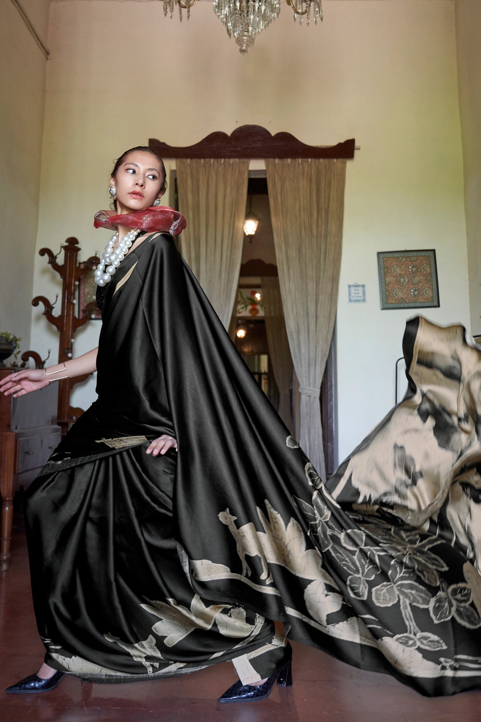 Black And Beige Print Satin Saree-SAR11884_2_SareeButa.com