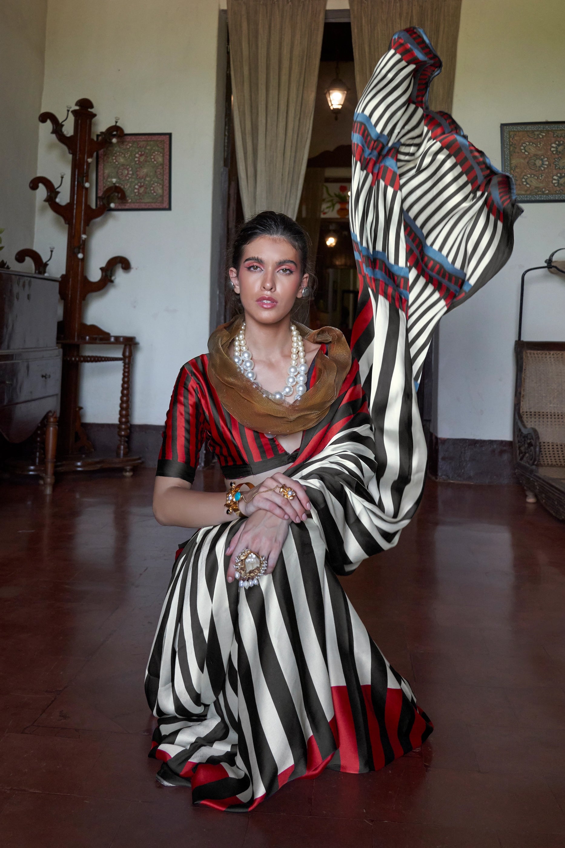 Black And White Bold Stripe Print Satin Saree-SAR11887_2_SareeButa.com