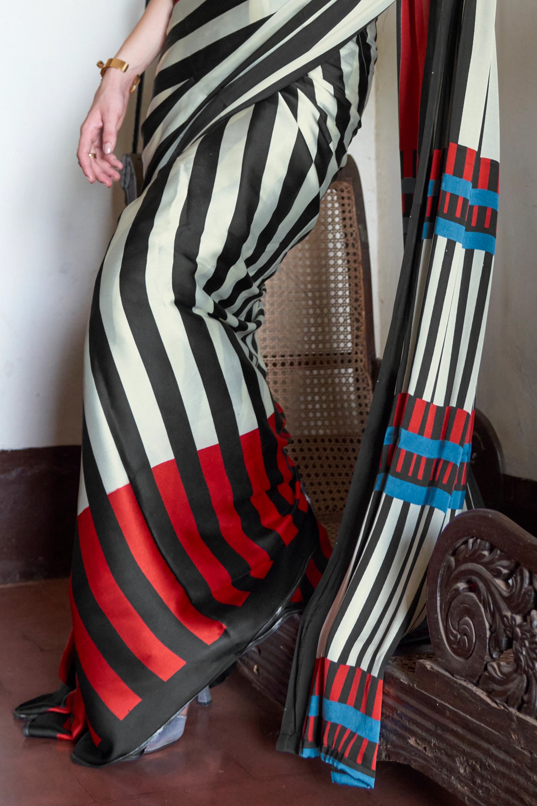 Black And White Bold Stripe Print Satin Saree-SAR11887_4_SareeButa.com