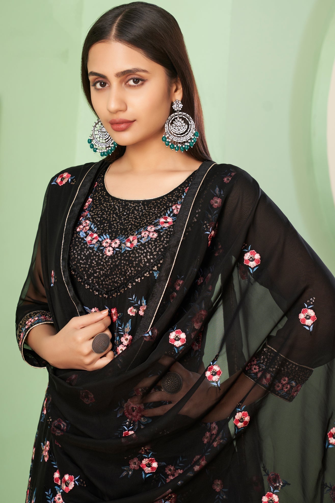 black-embroidered-georgette-suit-ss060_4_SareeButa.com