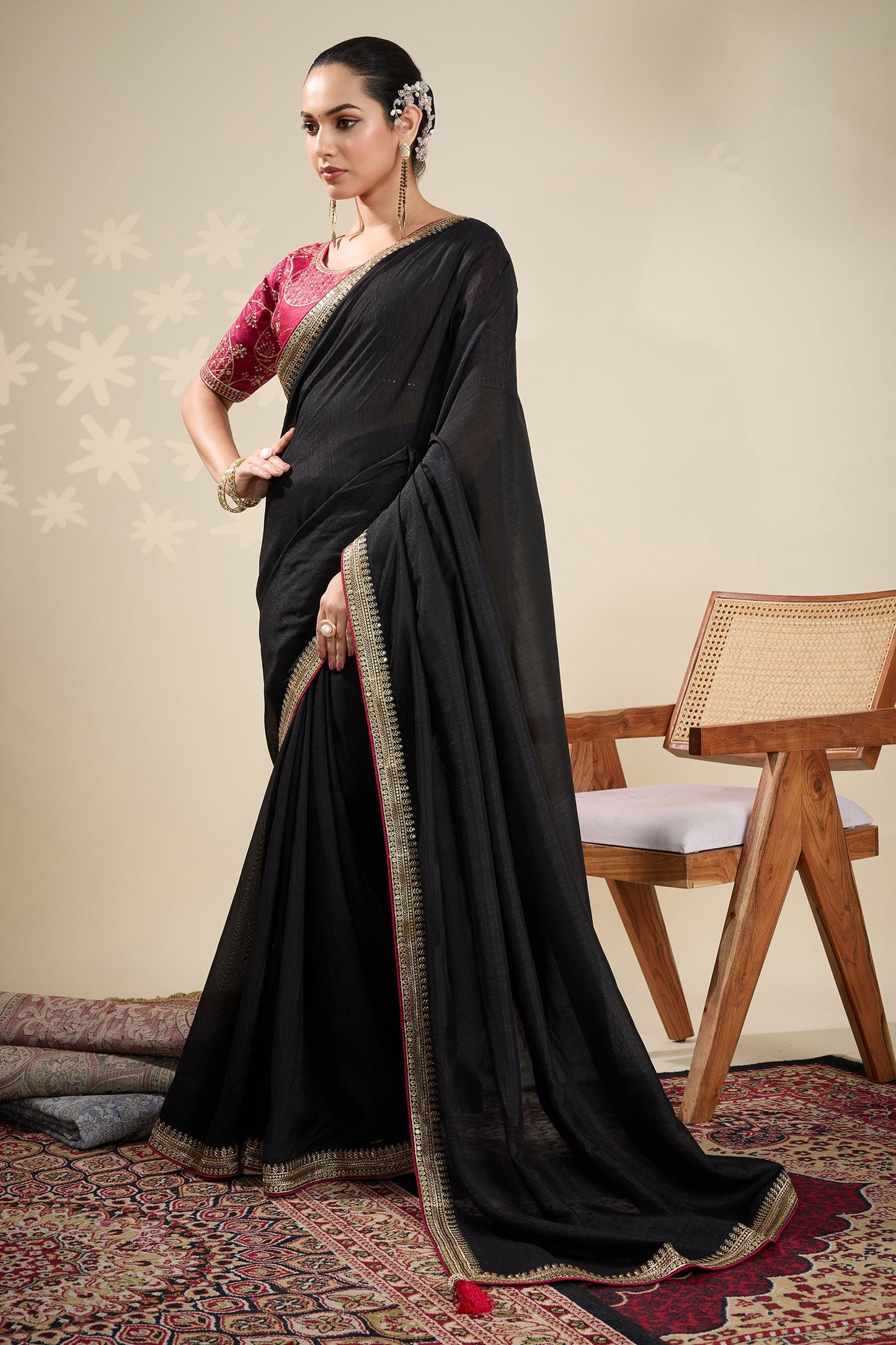 Black Embroidered Silk Saree-SAR10638_4_SareeButa.com