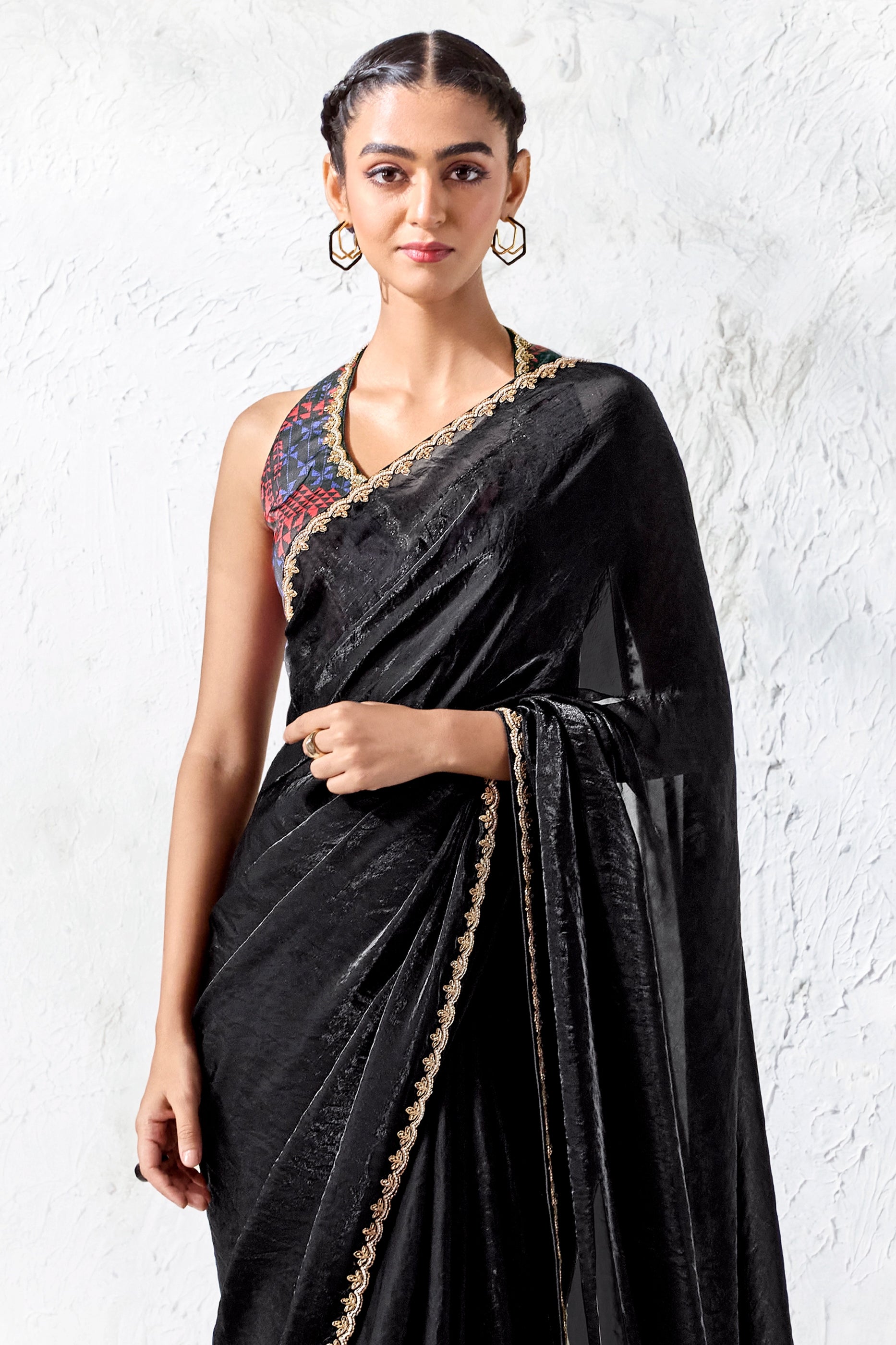 Black Embroidered Tissue Silk Saree-SAR13152_3_SareeButa.com