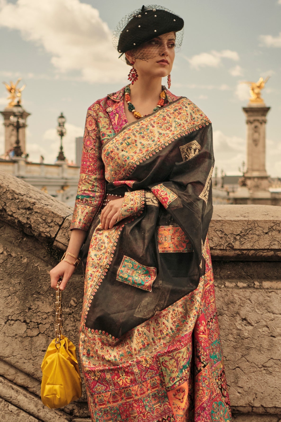 black-jamawar-kashmiri-saree-zb131995_3_SareeButa.com