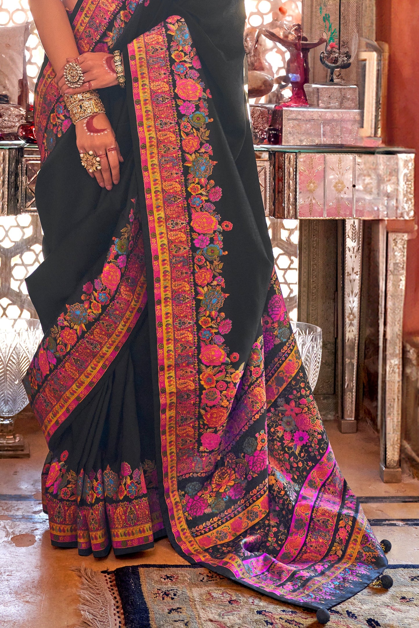 Black Printed Viscose Silk Saree-ZB133636_4_SareeButa.com