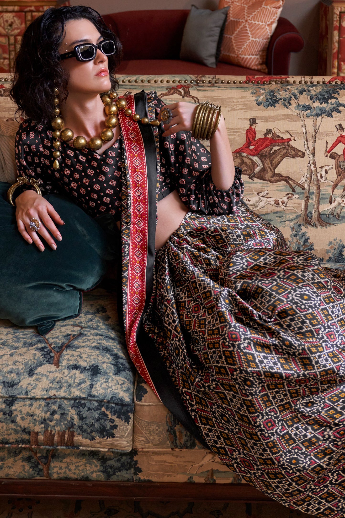 Black Satin Crepe Patola Print Saree-ZB133876_2_SareeButa.com