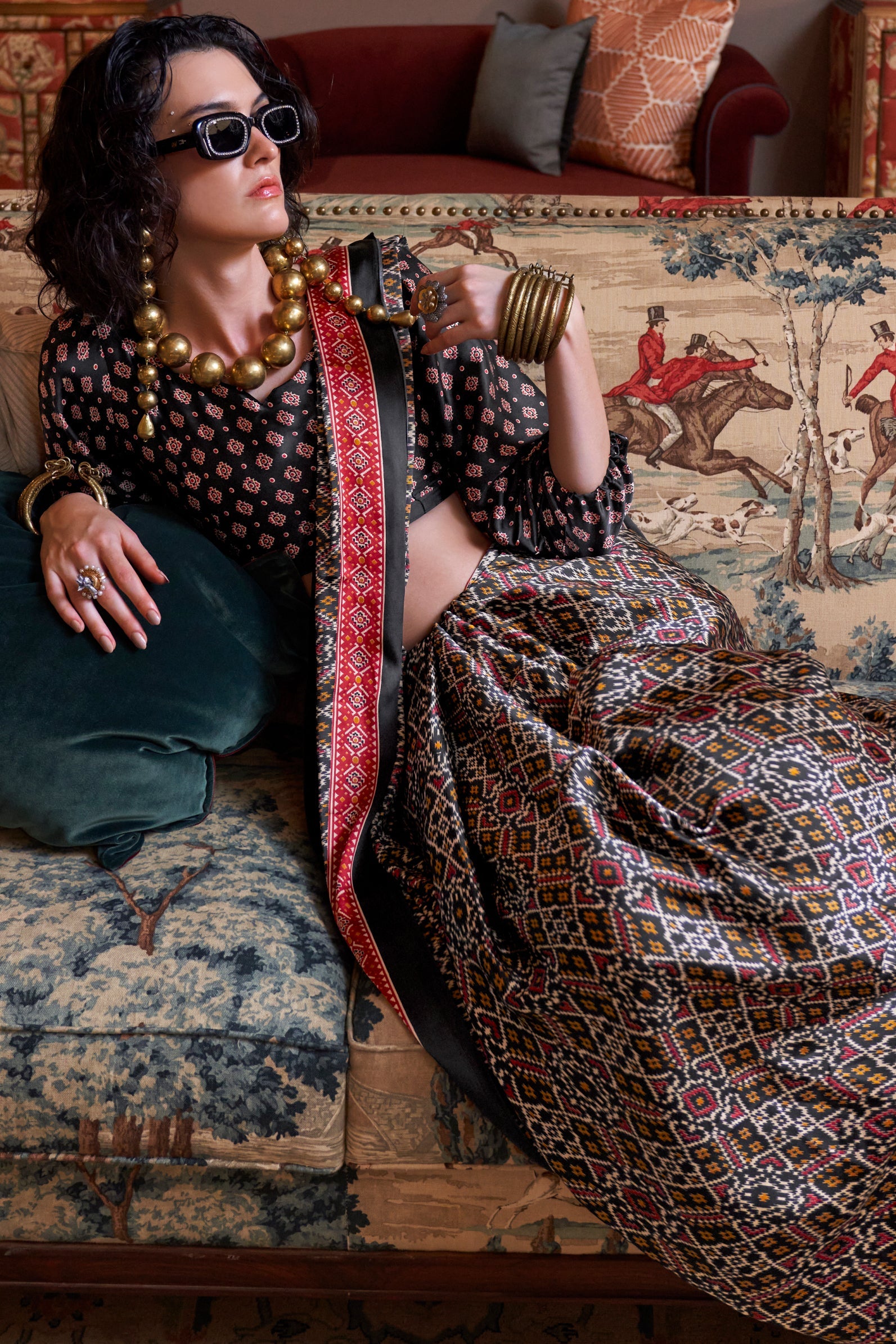 Black Satin Crepe Patola Print Saree-ZB133876_2_SareeButa.com