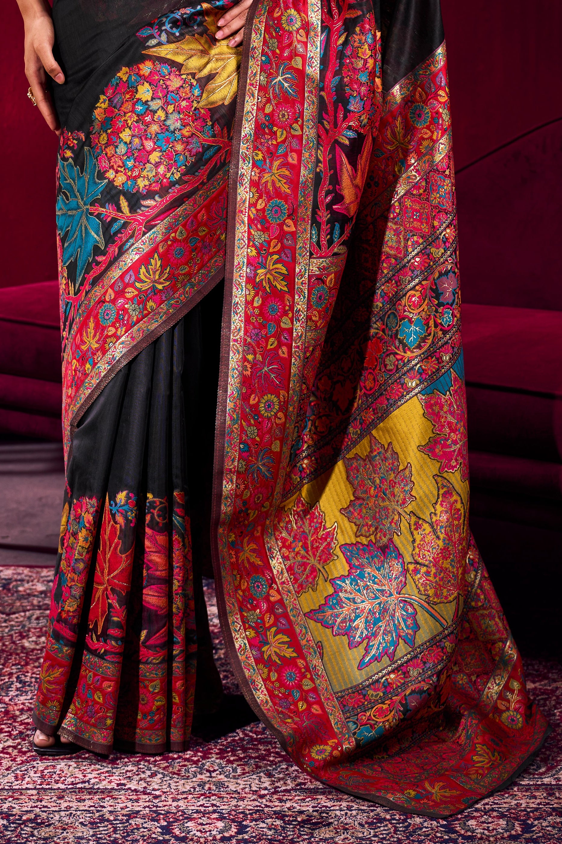 Black Woven Kashmiri Jamewar Modal Silk Saree-SAR12359_5_SareeButa.com