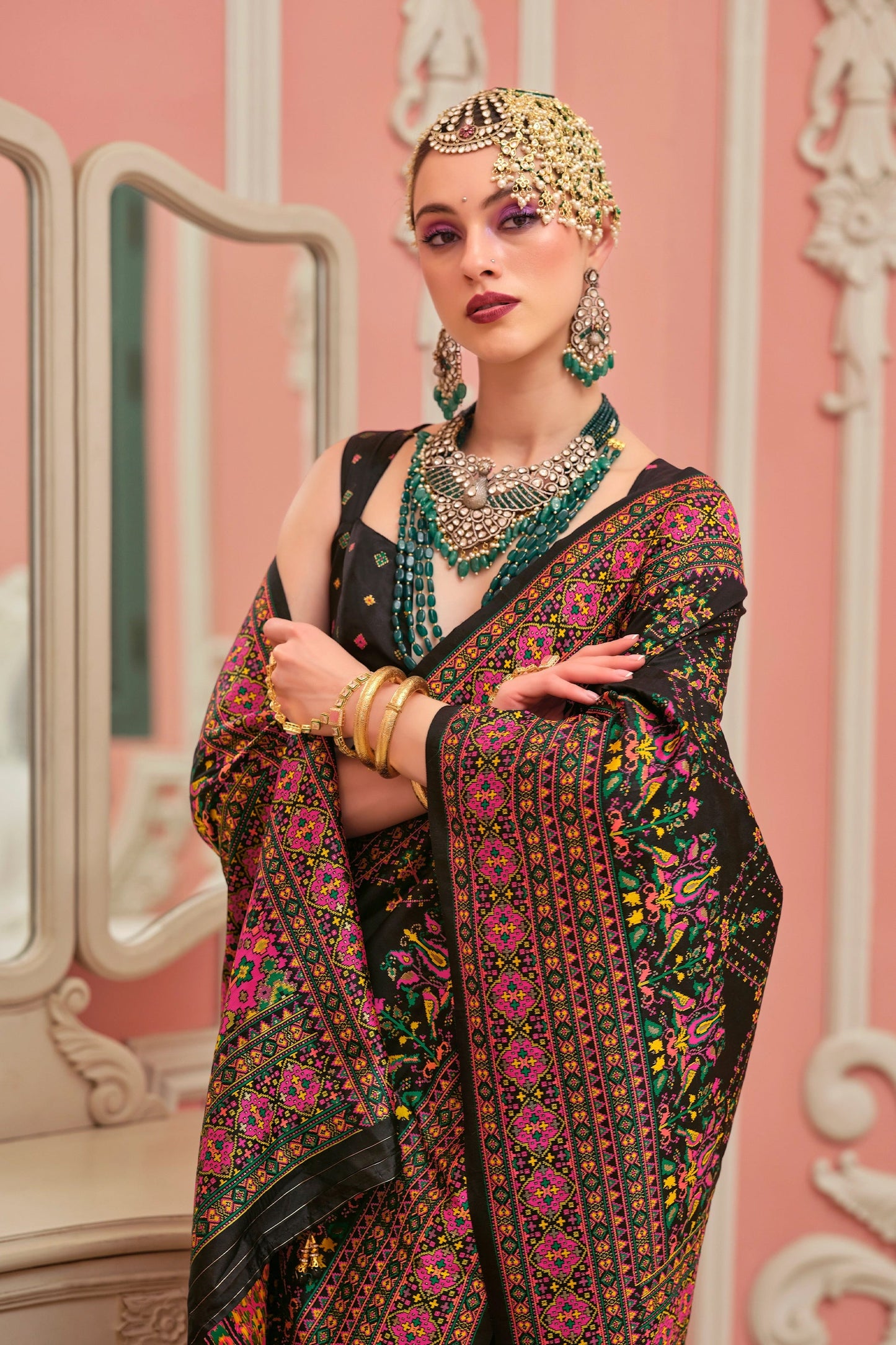 Black Woven Kashmiri Silk Saree-SAR11339_4_SareeButa.com