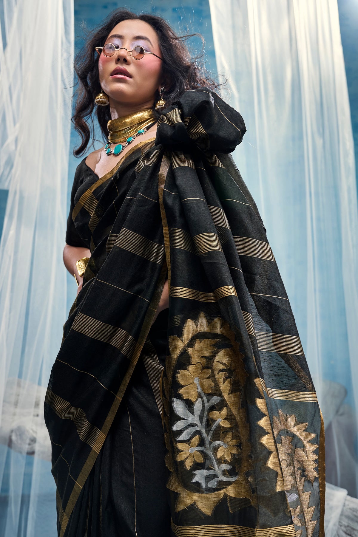 Black Woven Munga Cotton Saree-SAR12911_2_SareeButa.com