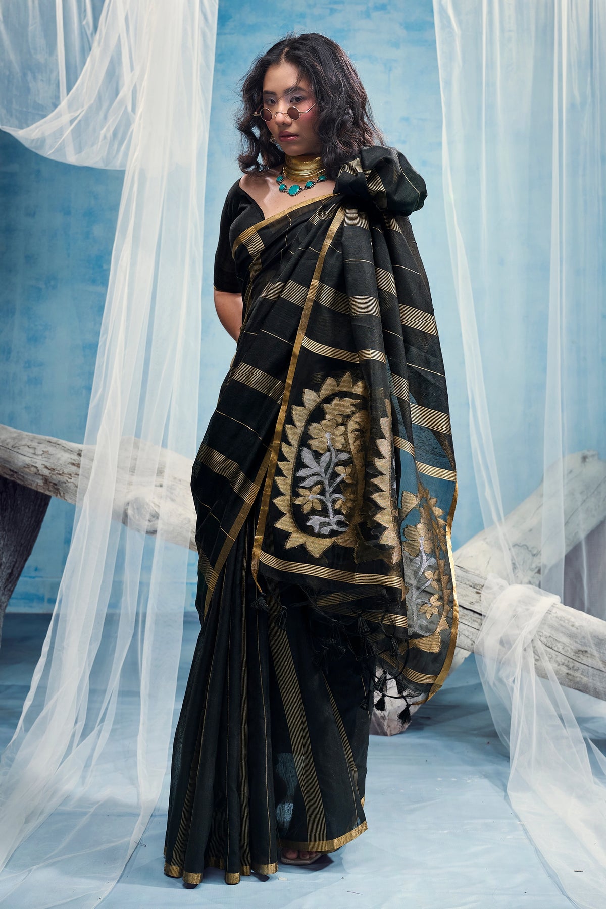 Black Woven Munga Cotton Saree-SAR12911_3_SareeButa.com