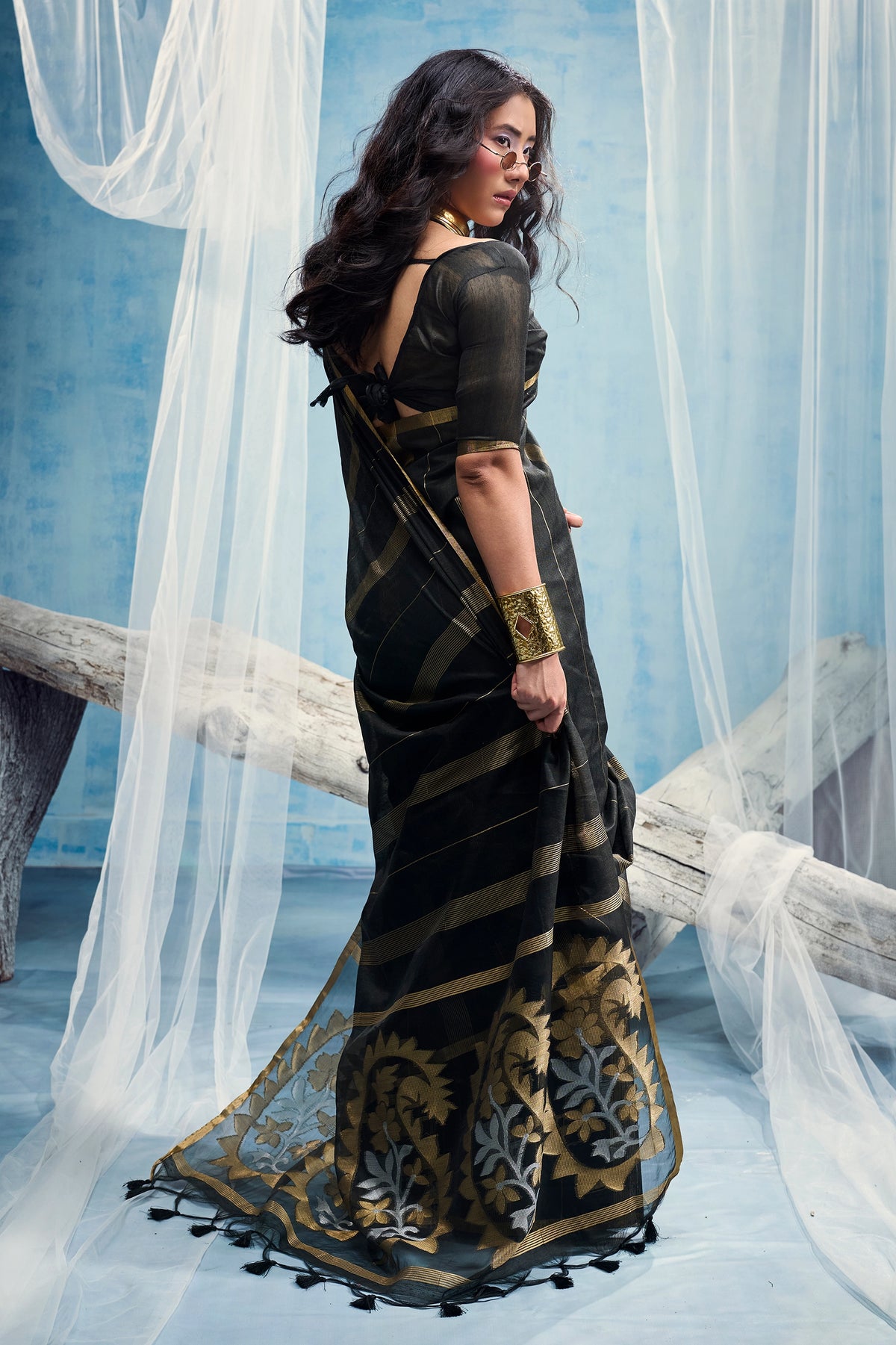 Black Woven Munga Cotton Saree-SAR12911_4_SareeButa.com