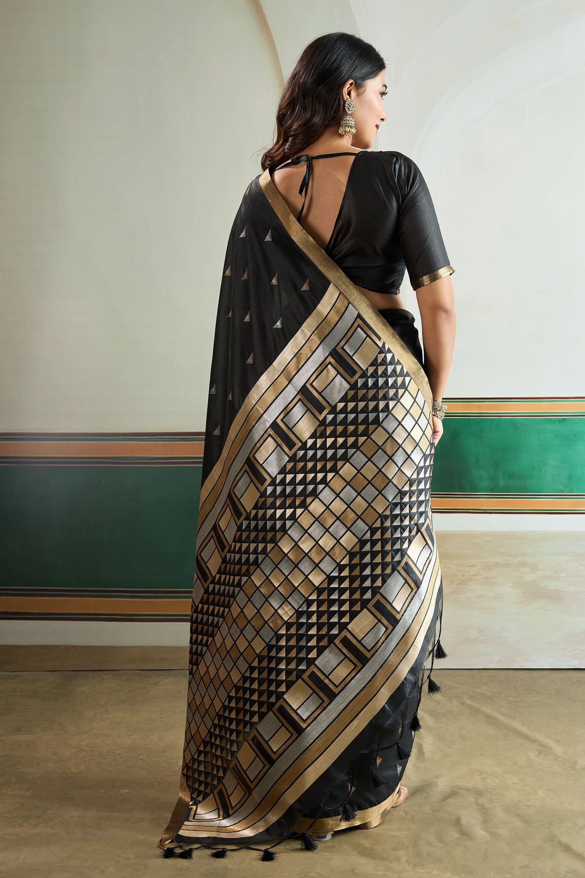 Black Woven Silk Saree-SAR12407_3_SareeButa.com