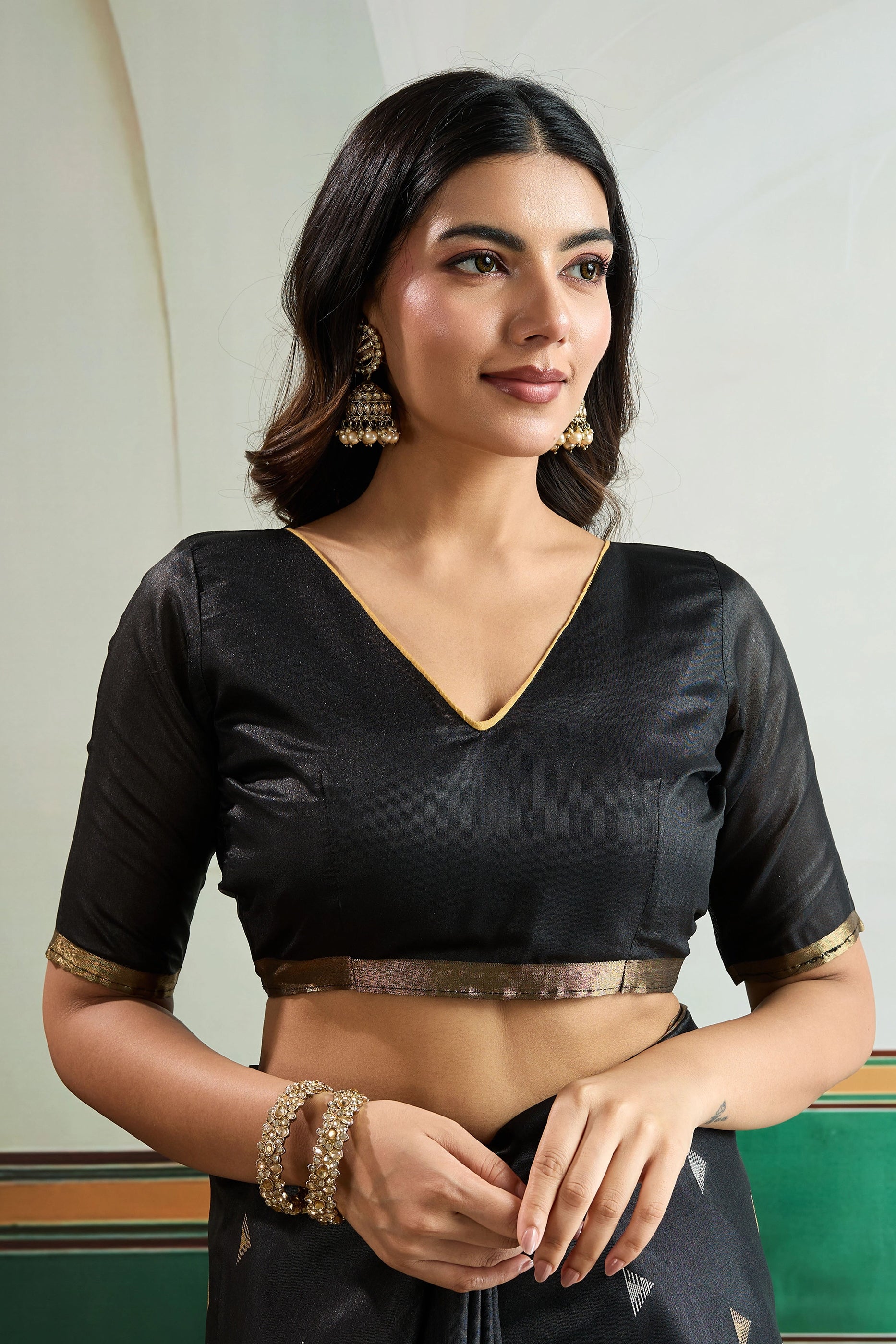 Black Woven Silk Saree-SAR12407_4_SareeButa.com