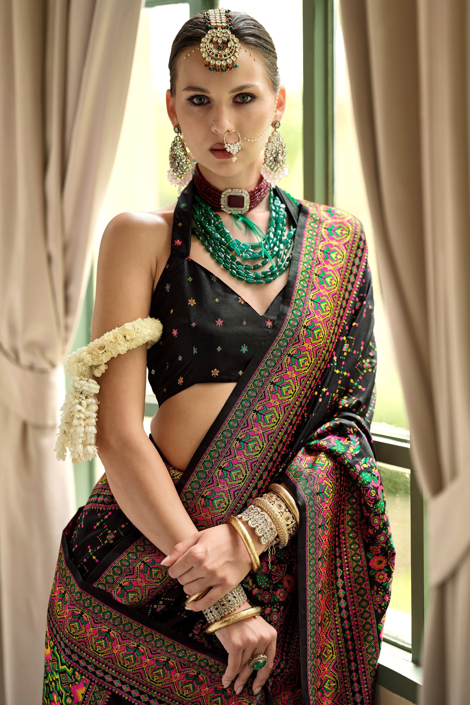 Black Woven Silk Saree-ZB133668_2_SareeButa.com