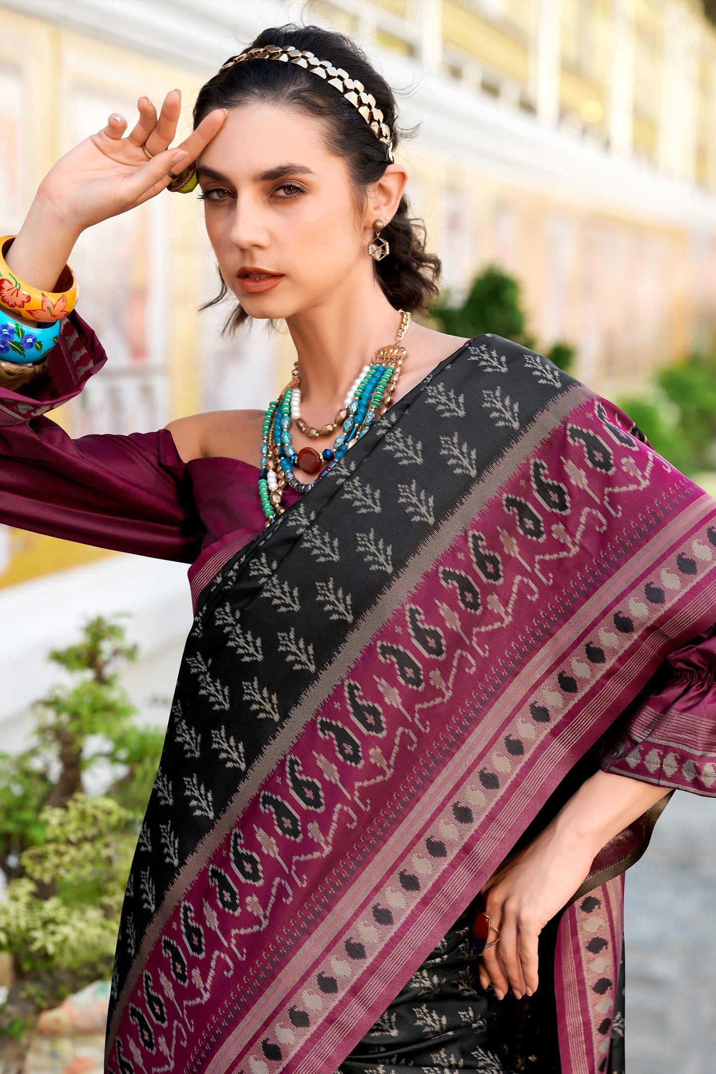 Black Woven Soft Ikat Silk Saree-SAR10029_2_SareeButa.com