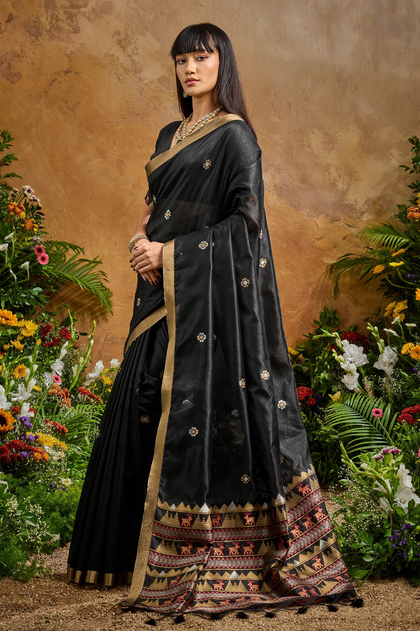 Black Woven Tussar Silk Saree-SAR11911_5_SareeButa.com