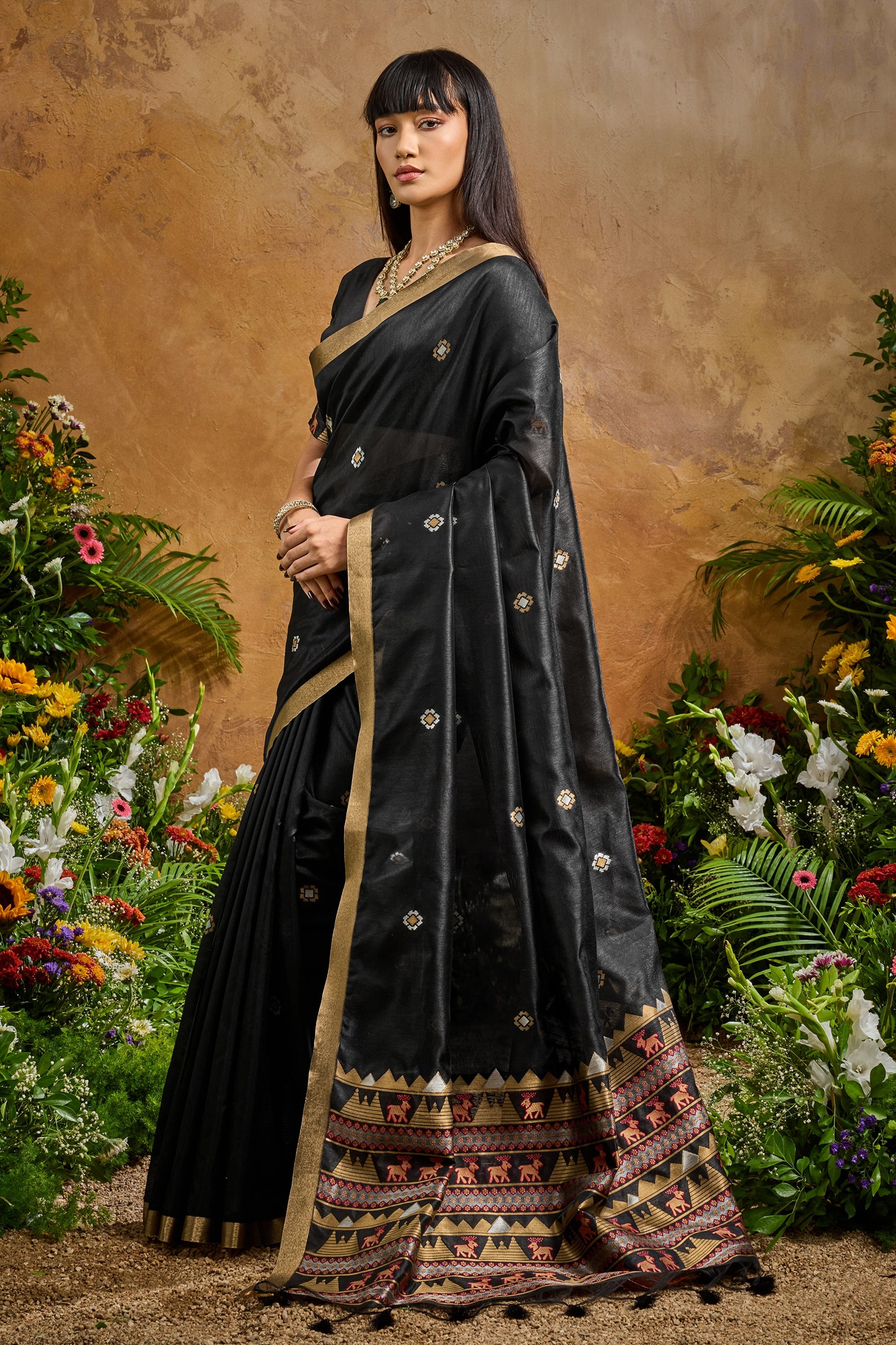 Black Woven Tussar Silk Saree-SAR11911_5_SareeButa.com