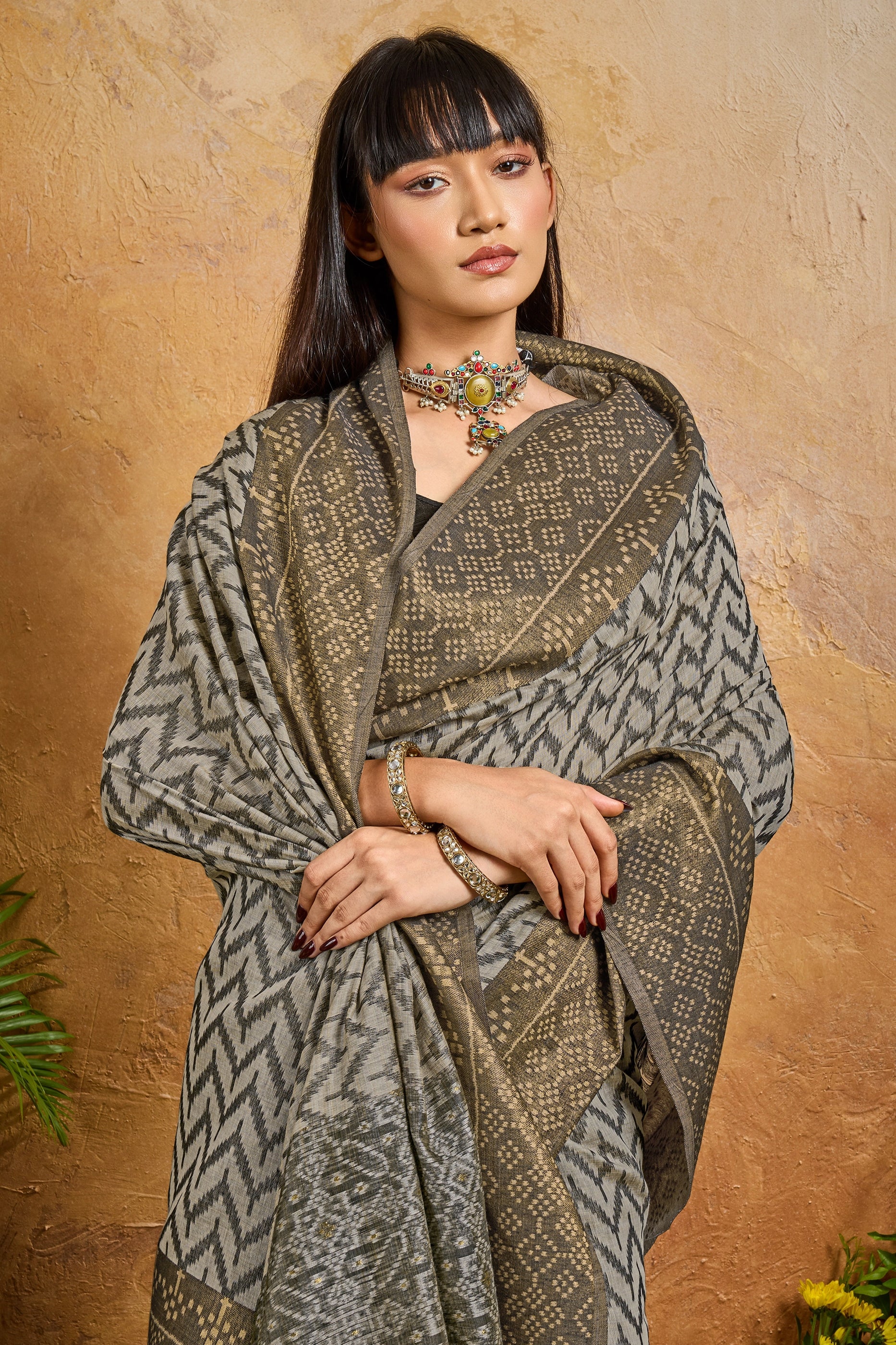 Black Woven Viscose Cotton Saree-SAR12328_2_SareeButa.com