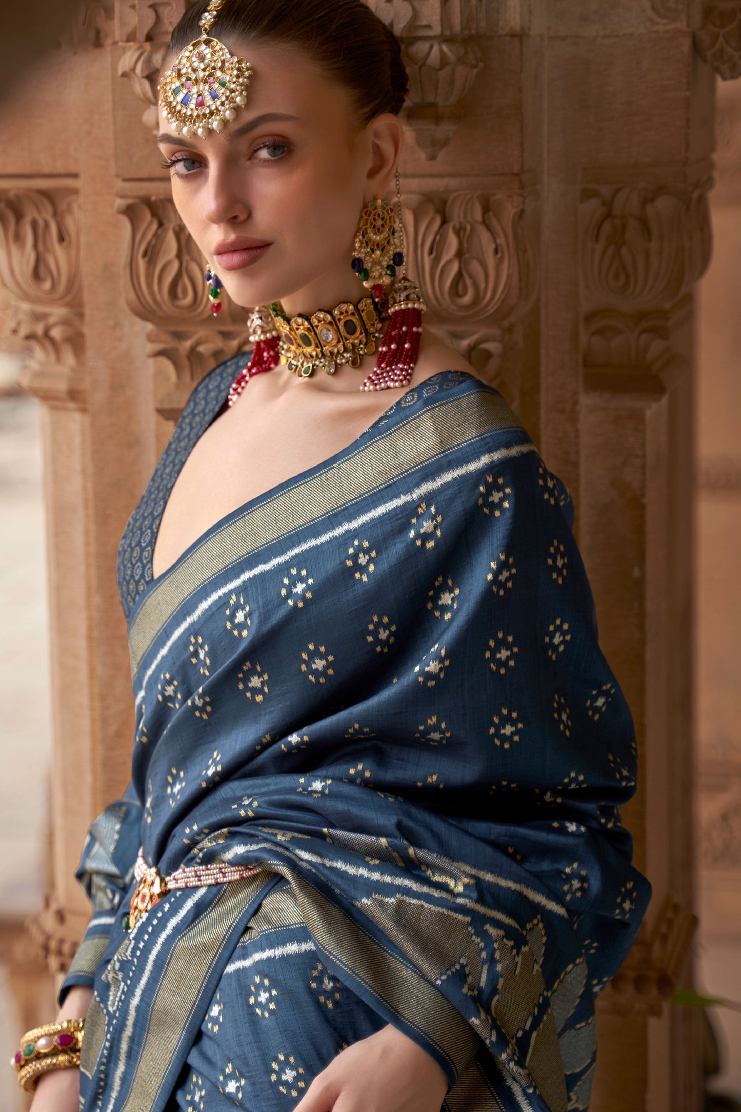 blue-banarasi-silk-saree-zb130837_2_SareeButa.com