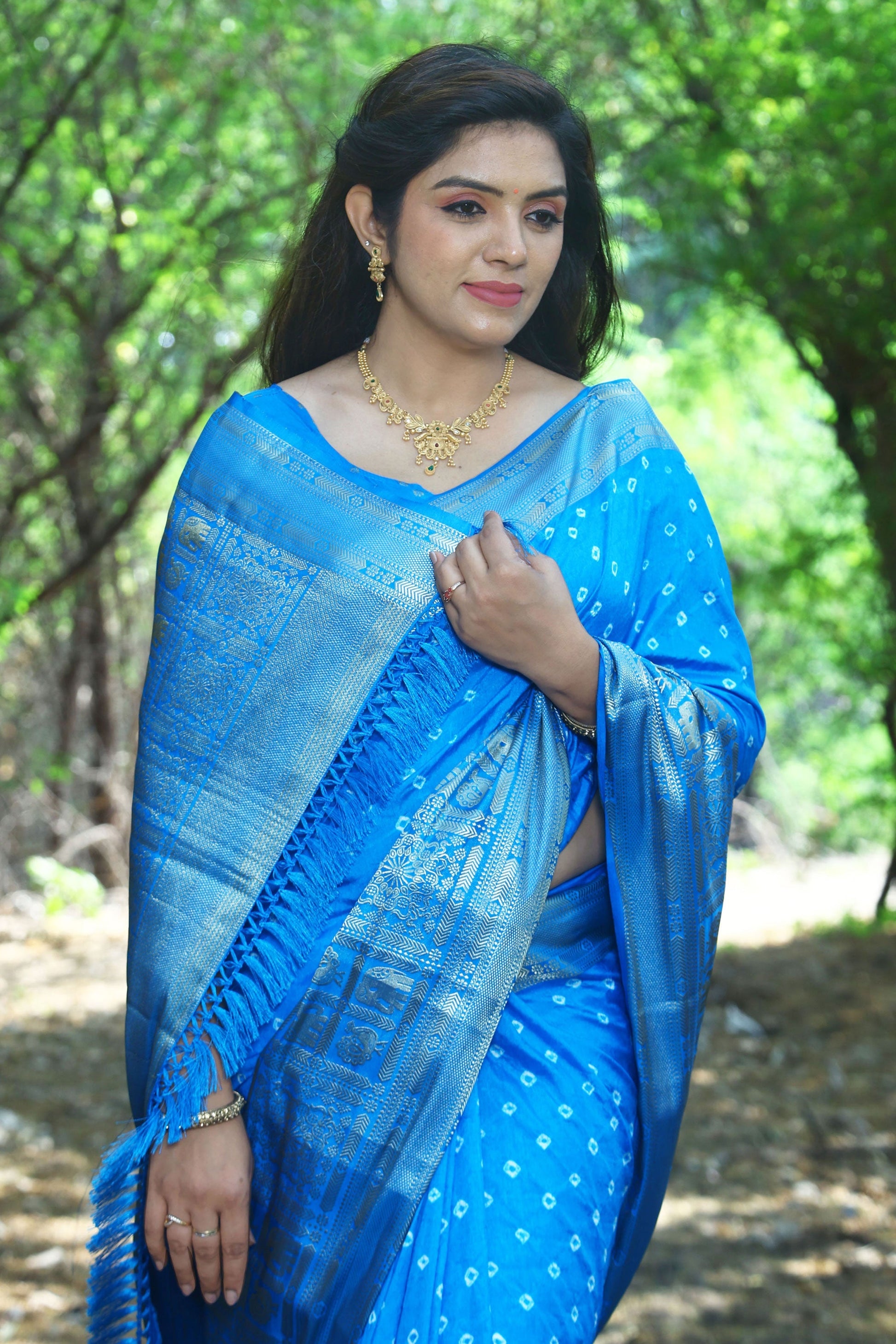 blue-bandhej-silk-saree-zb131611_2_SareeButa.com