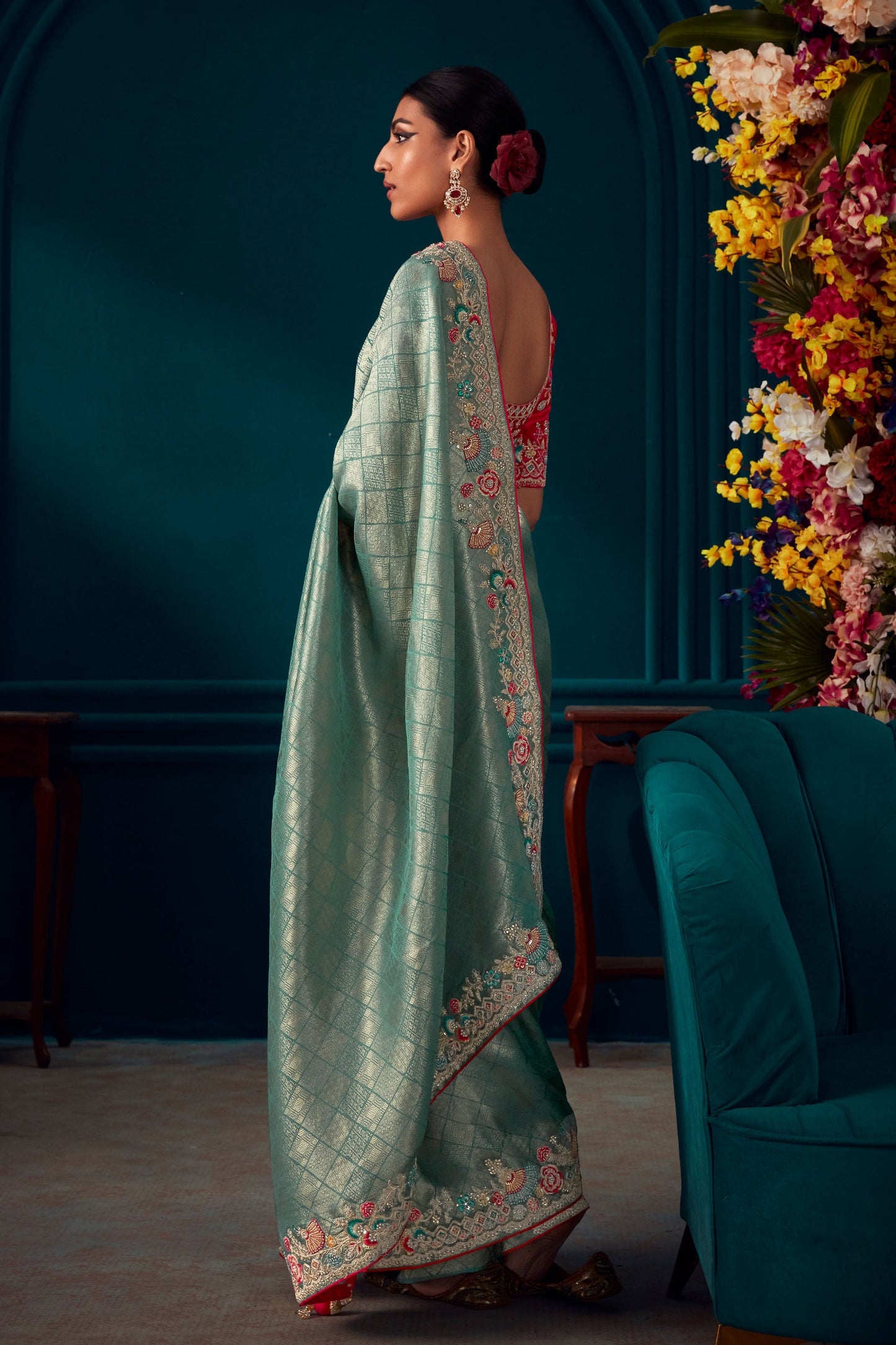 blue-embroidered-banarasi-saree-zb131211_4_SareeButa.com