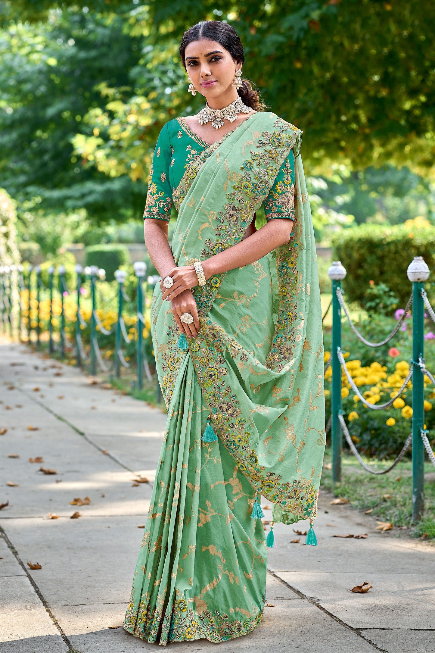 blue-embroidered-banarasi-saree-zb131859_1_SareeButa.com