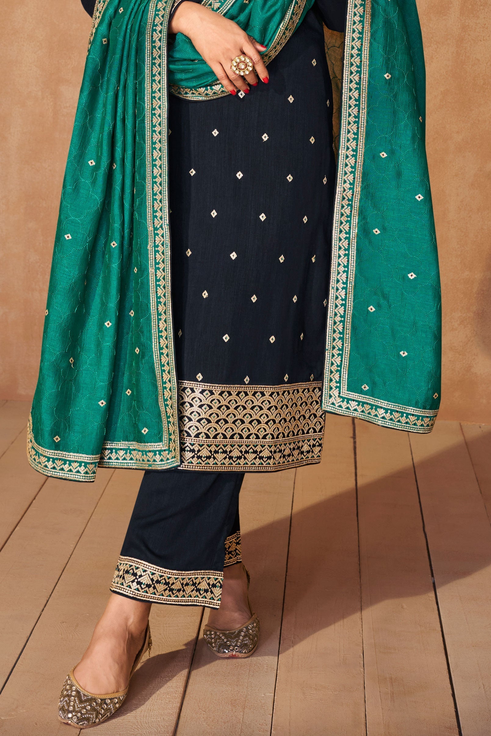 blue-embroidered-silk-straight-suit-ss011_4_SareeButa.com