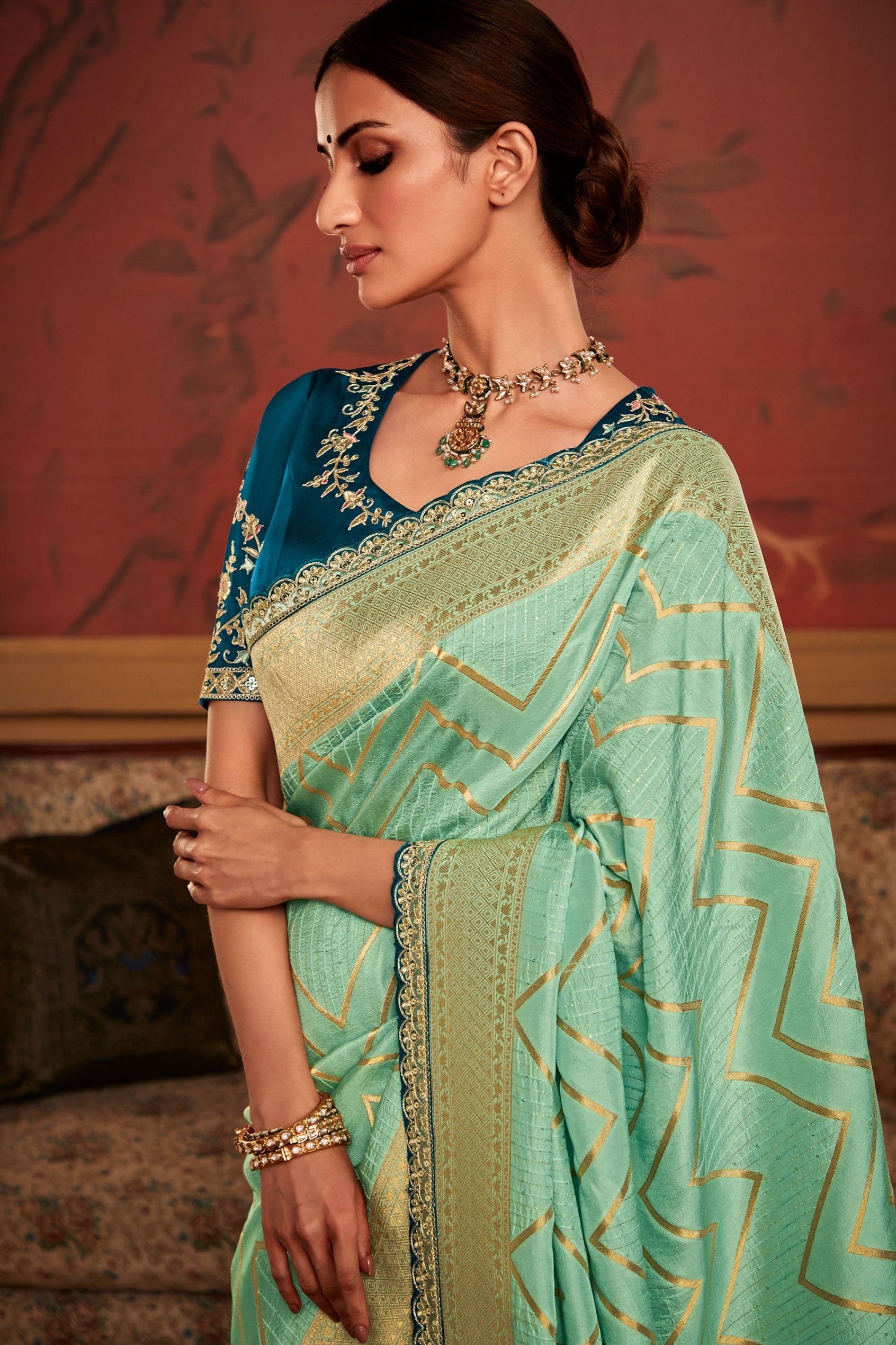 blue-green-woven-dola-silk-saree-zb131419_2_SareeButa.com