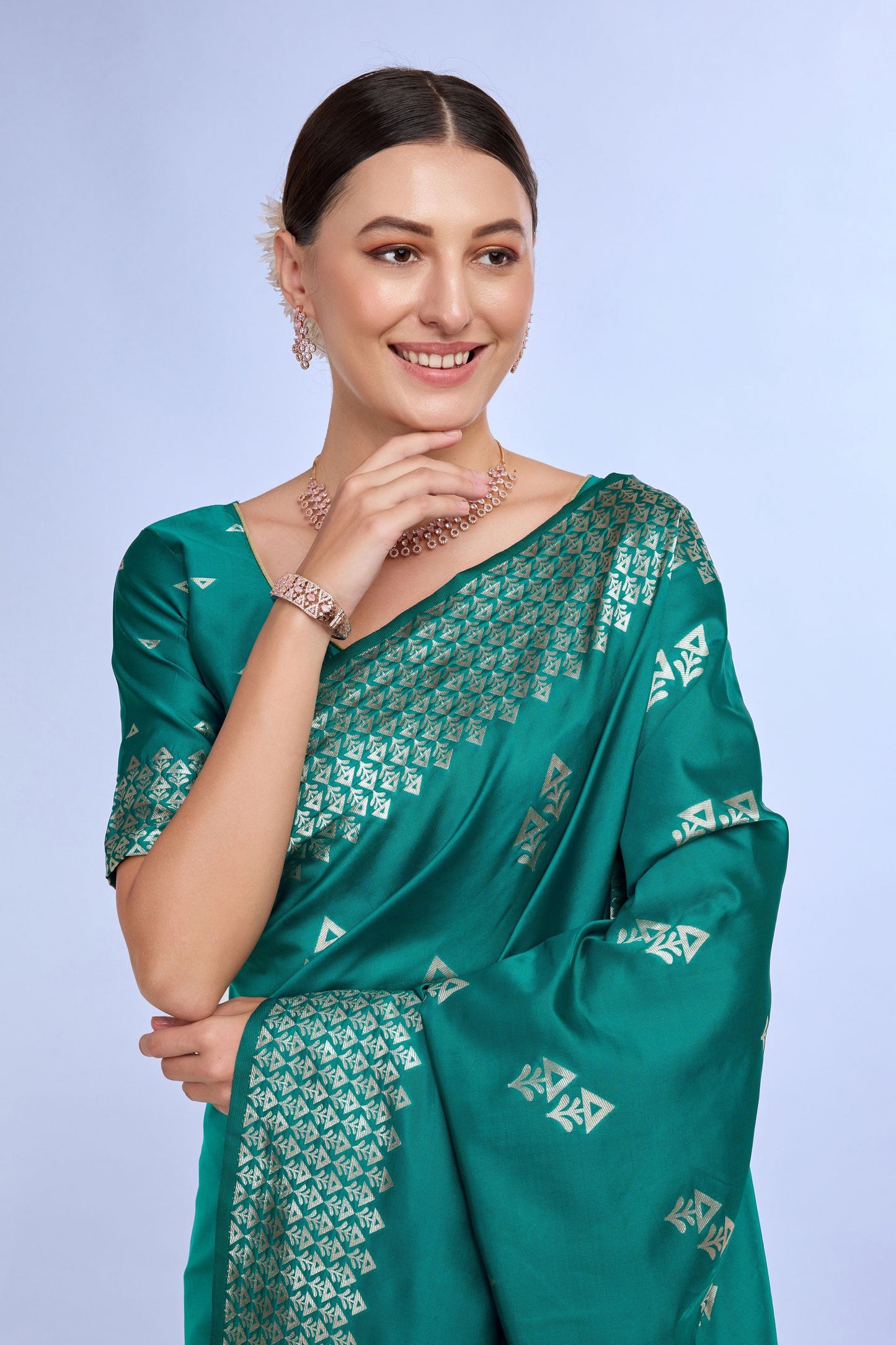 blue-green-woven-silk-saree-zb132186_2_SareeButa.com