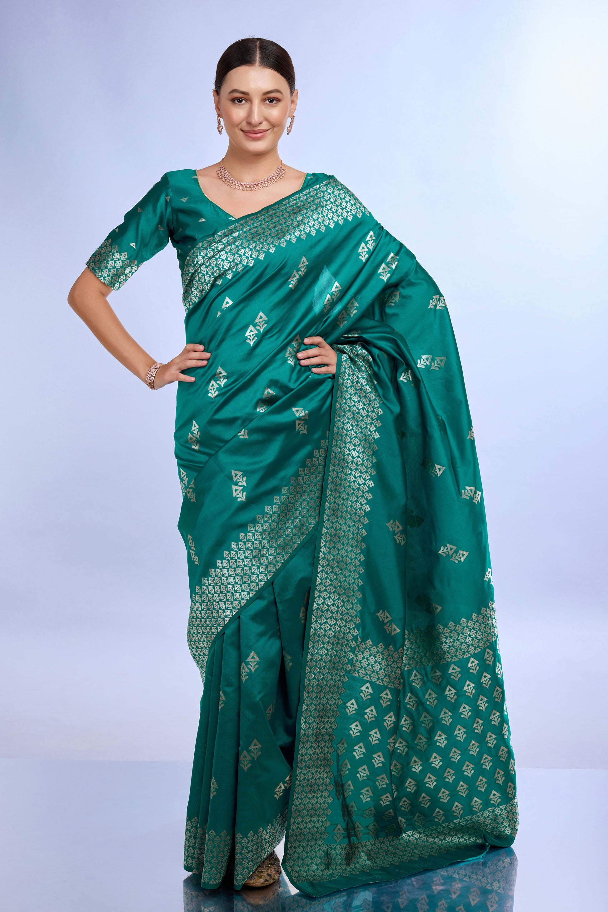 blue-green-woven-silk-saree-zb132186_3_SareeButa.com