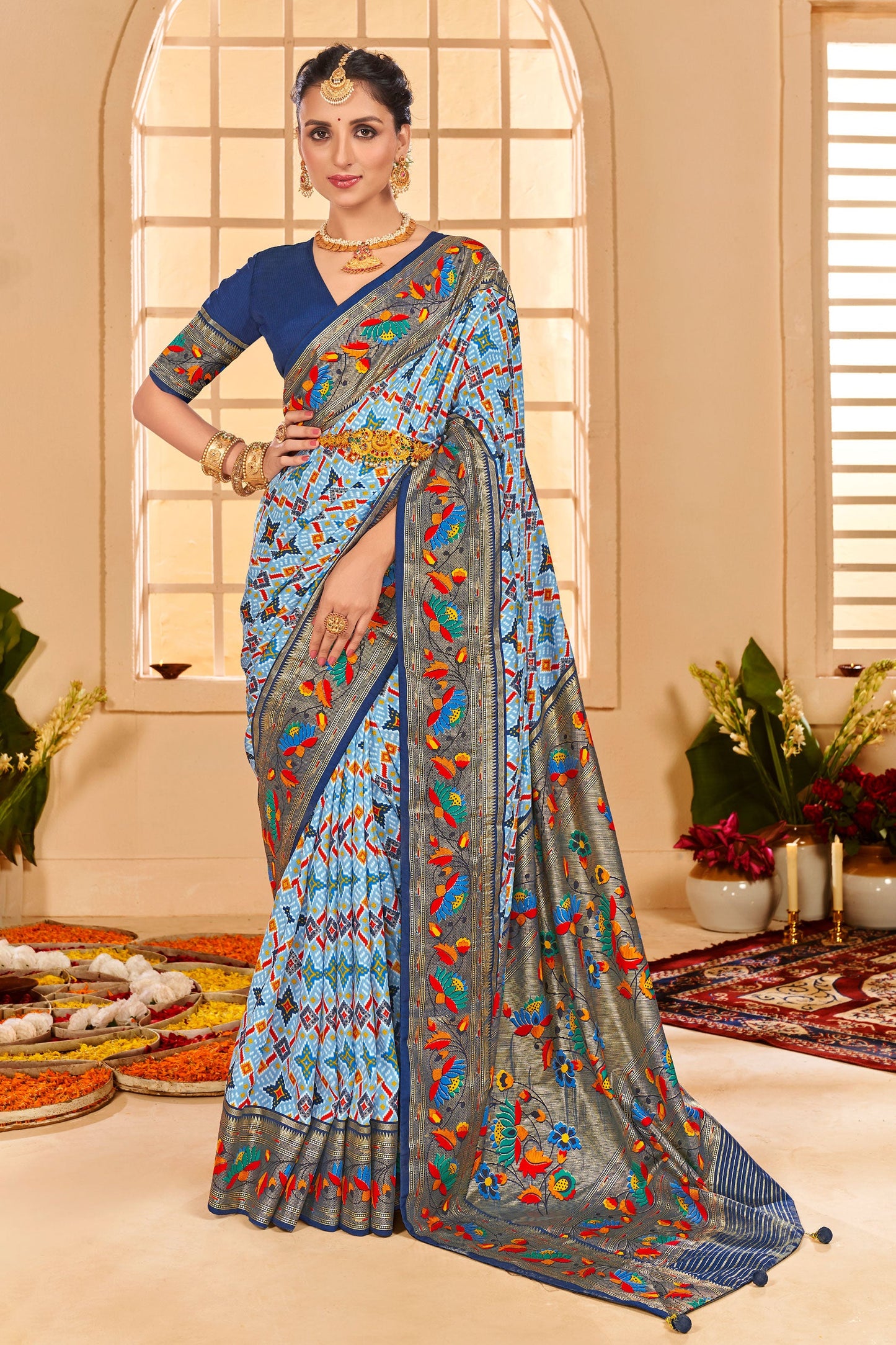 blue-paithani-saree-zb131877_1_SareeButa.com