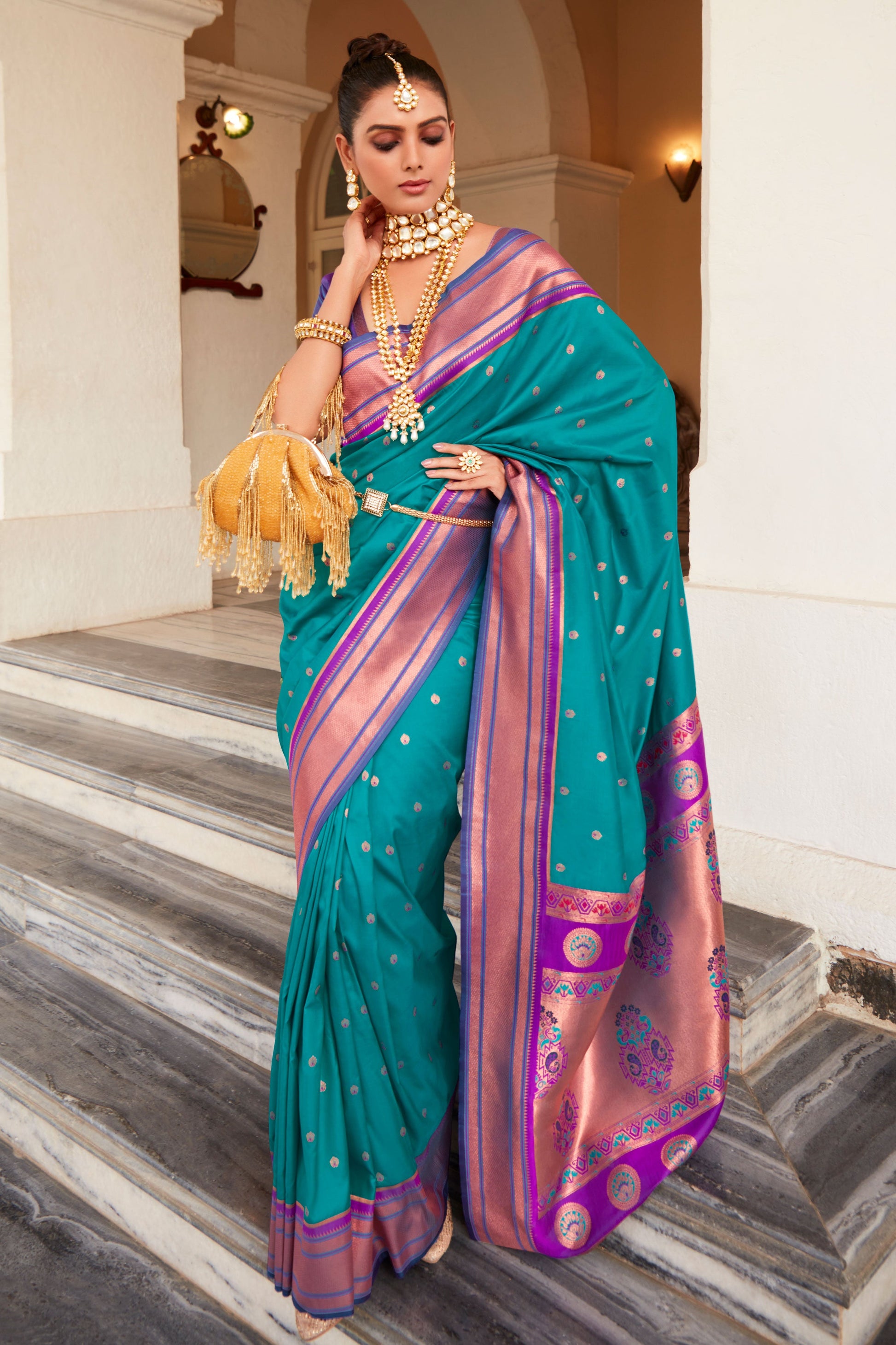 blue-paithani-saree-zb131936_1_SareeButa.com