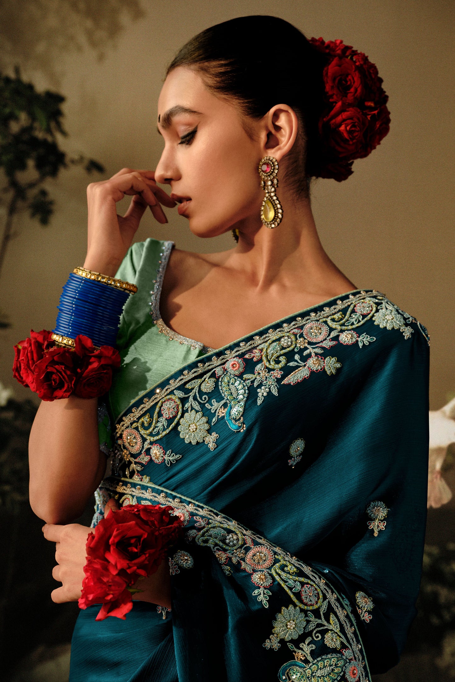 blue-silk-heavy-work-saree-zb132231_2_SareeButa.com