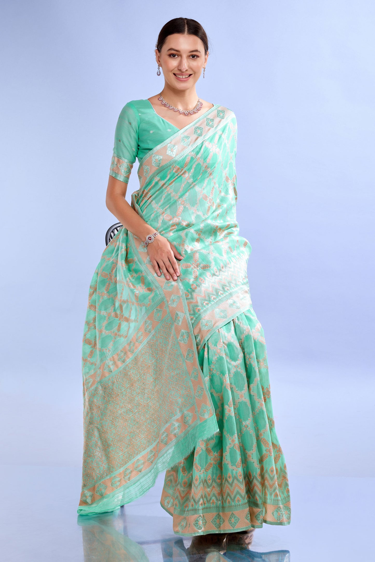 blue-woven-linen-saree-zb132202_4_SareeButa.com