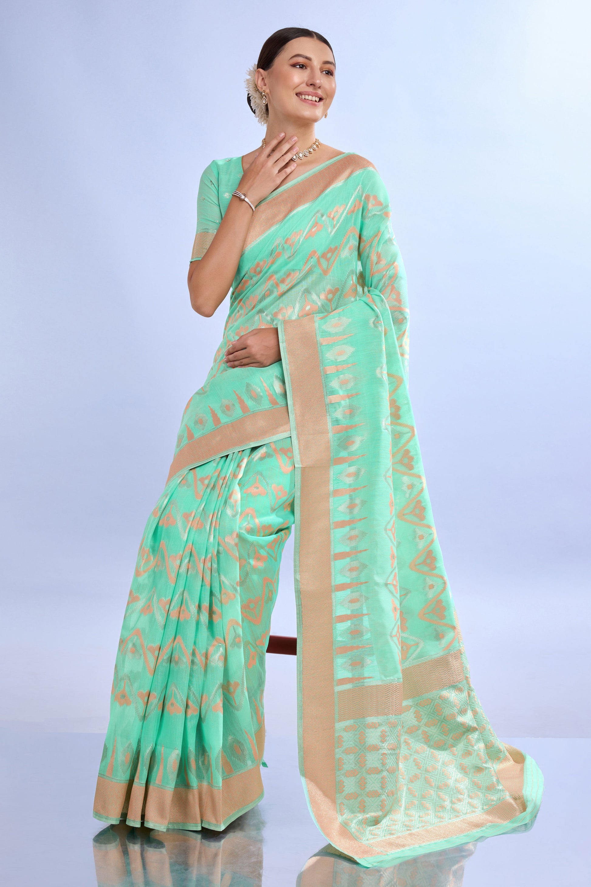 blue-woven-linen-saree-zb132214_4_SareeButa.com