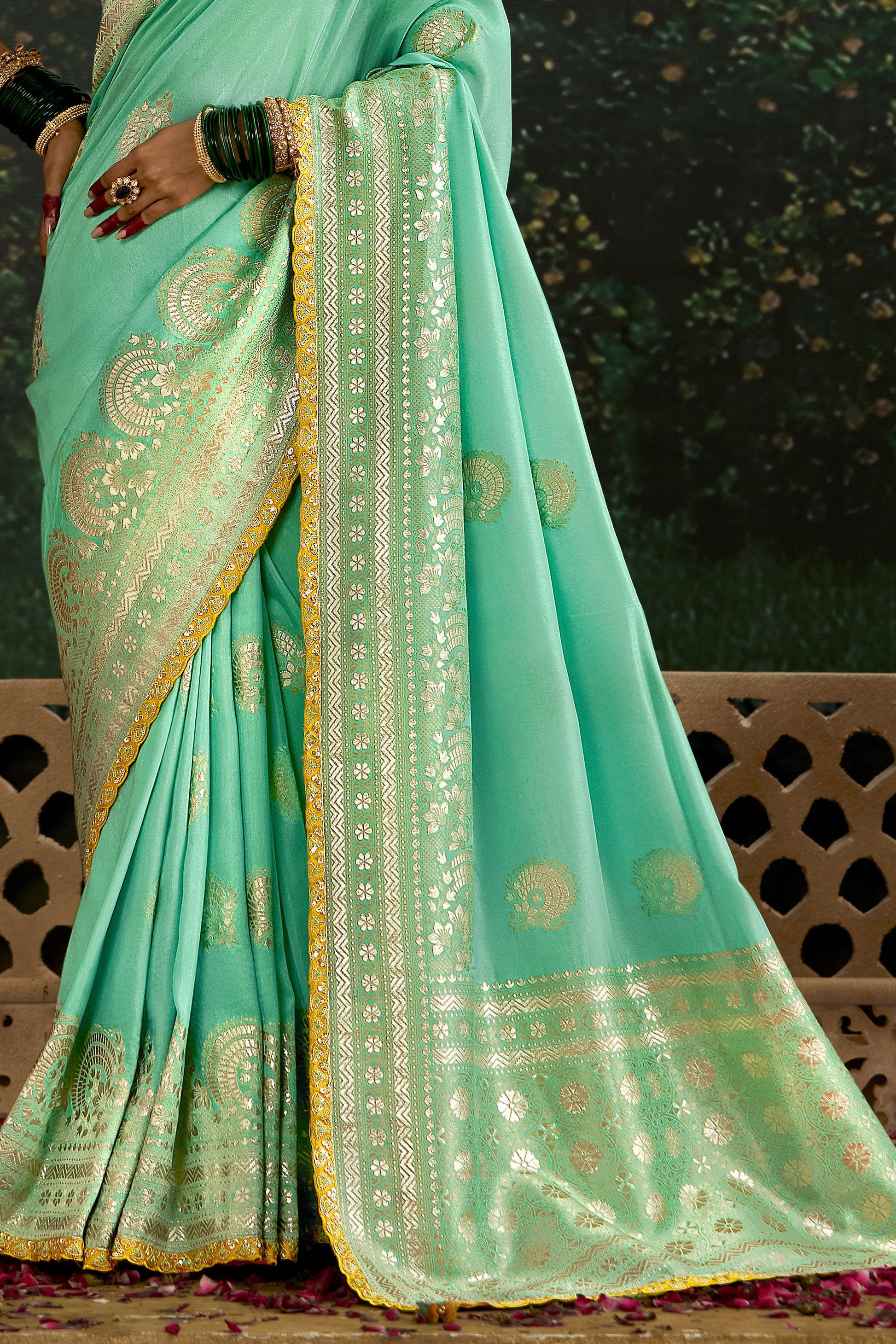 Blue Woven Organza Silk Saree-ZB133221_4_SareeButa.com