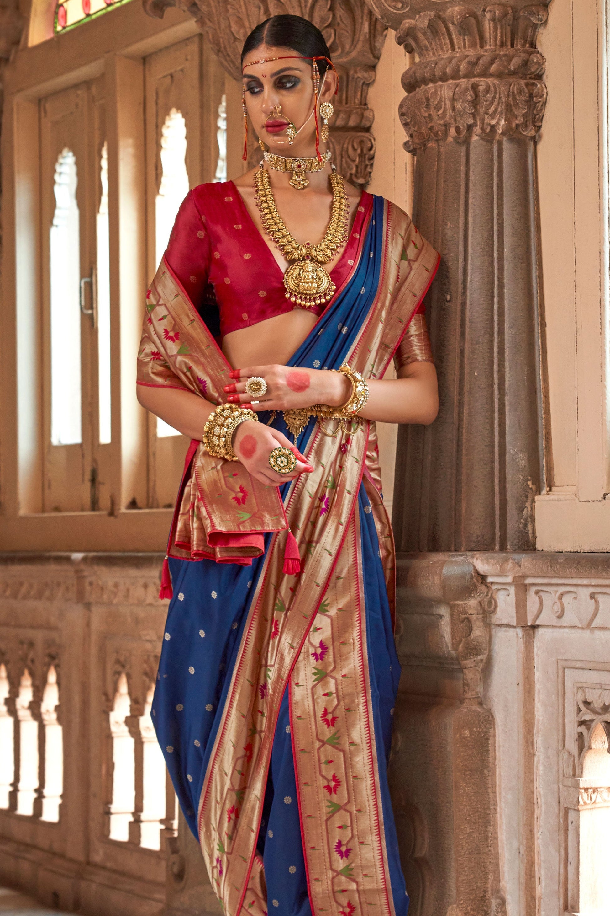 blue-woven-paithani-silk-saree-zb130987_2_SareeButa.com