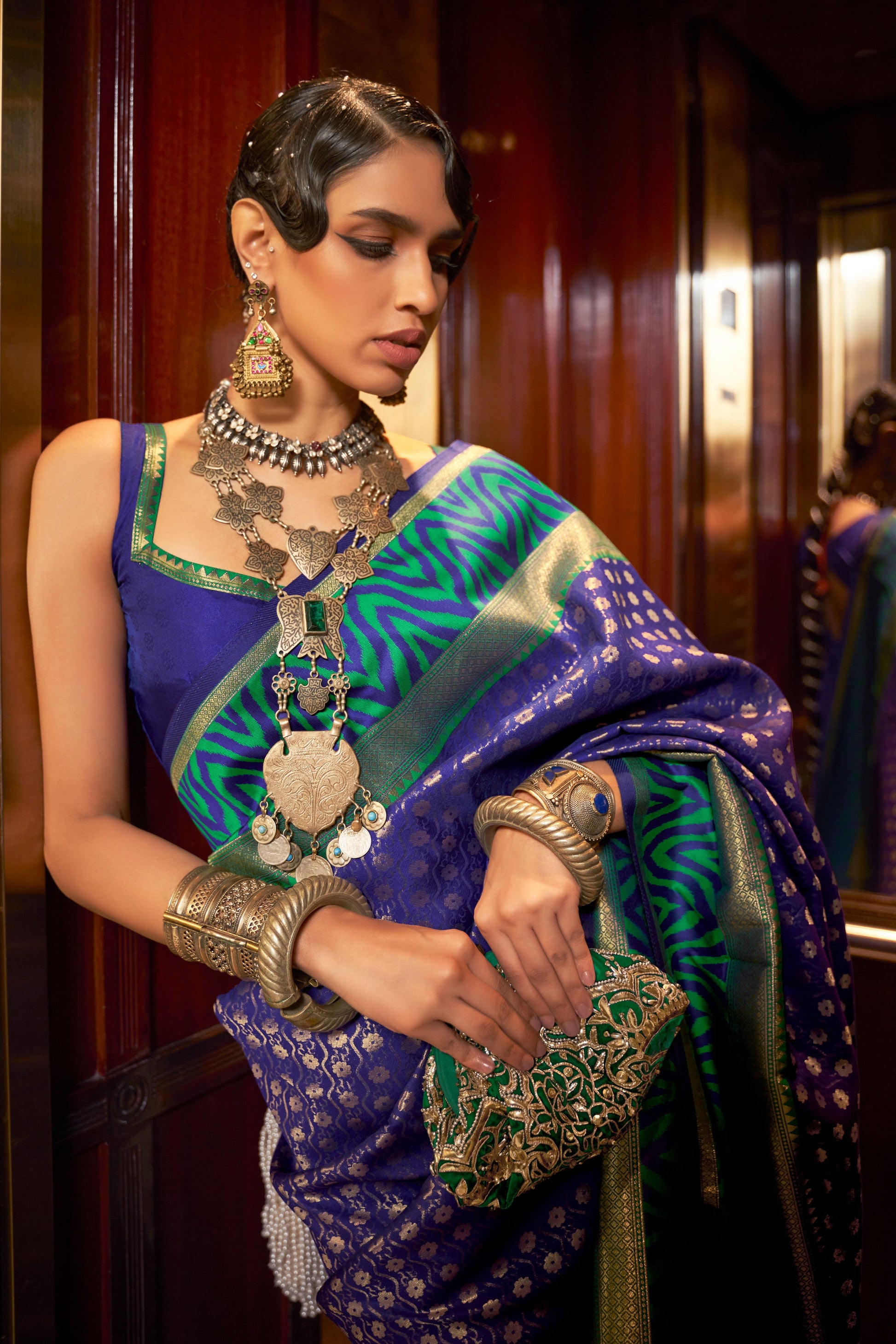 blue-woven-silk-saree-zb131884_2_SareeButa.com