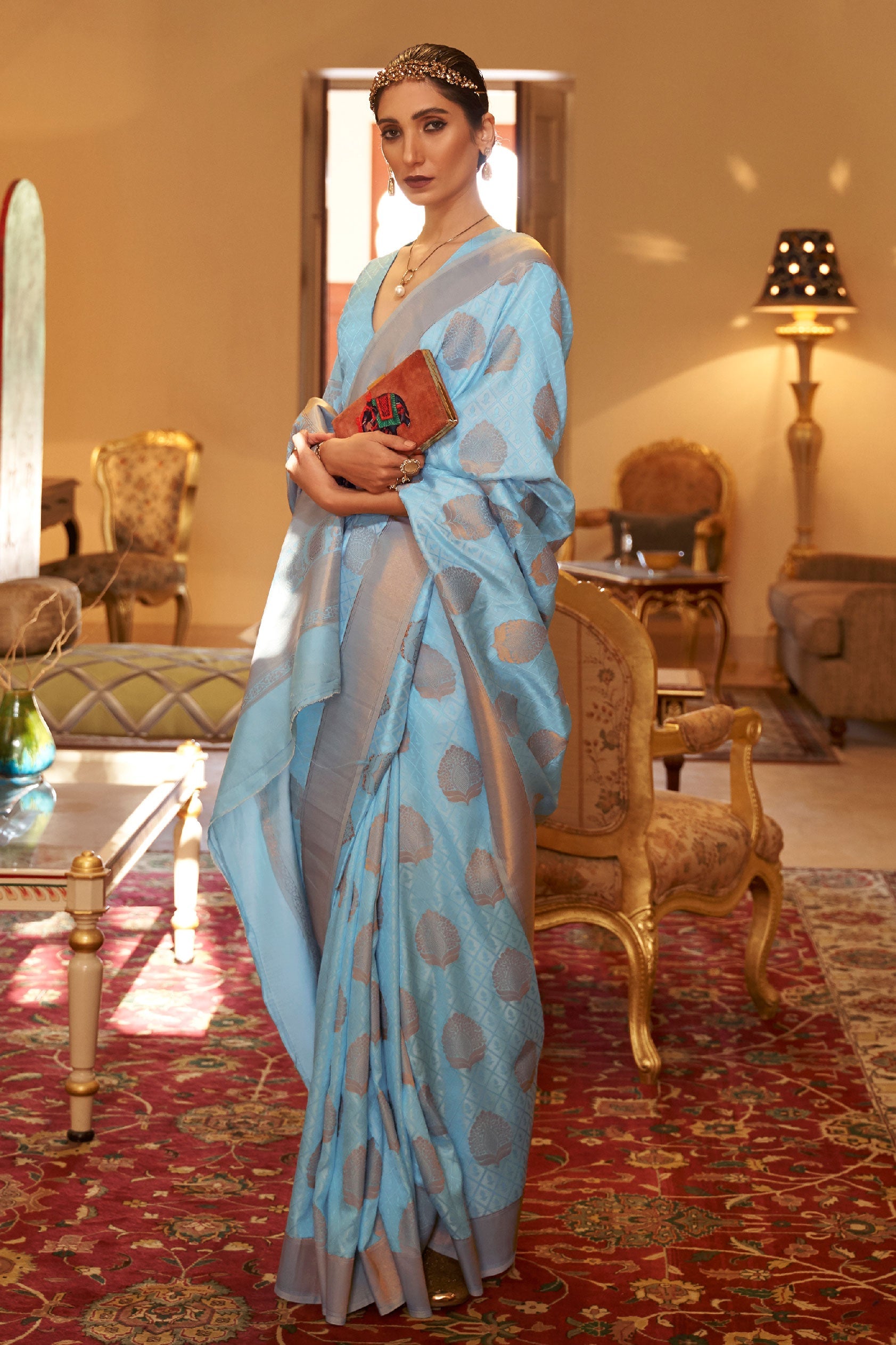 blue-woven-silk-saree-zb140106_3_SareeButa.com