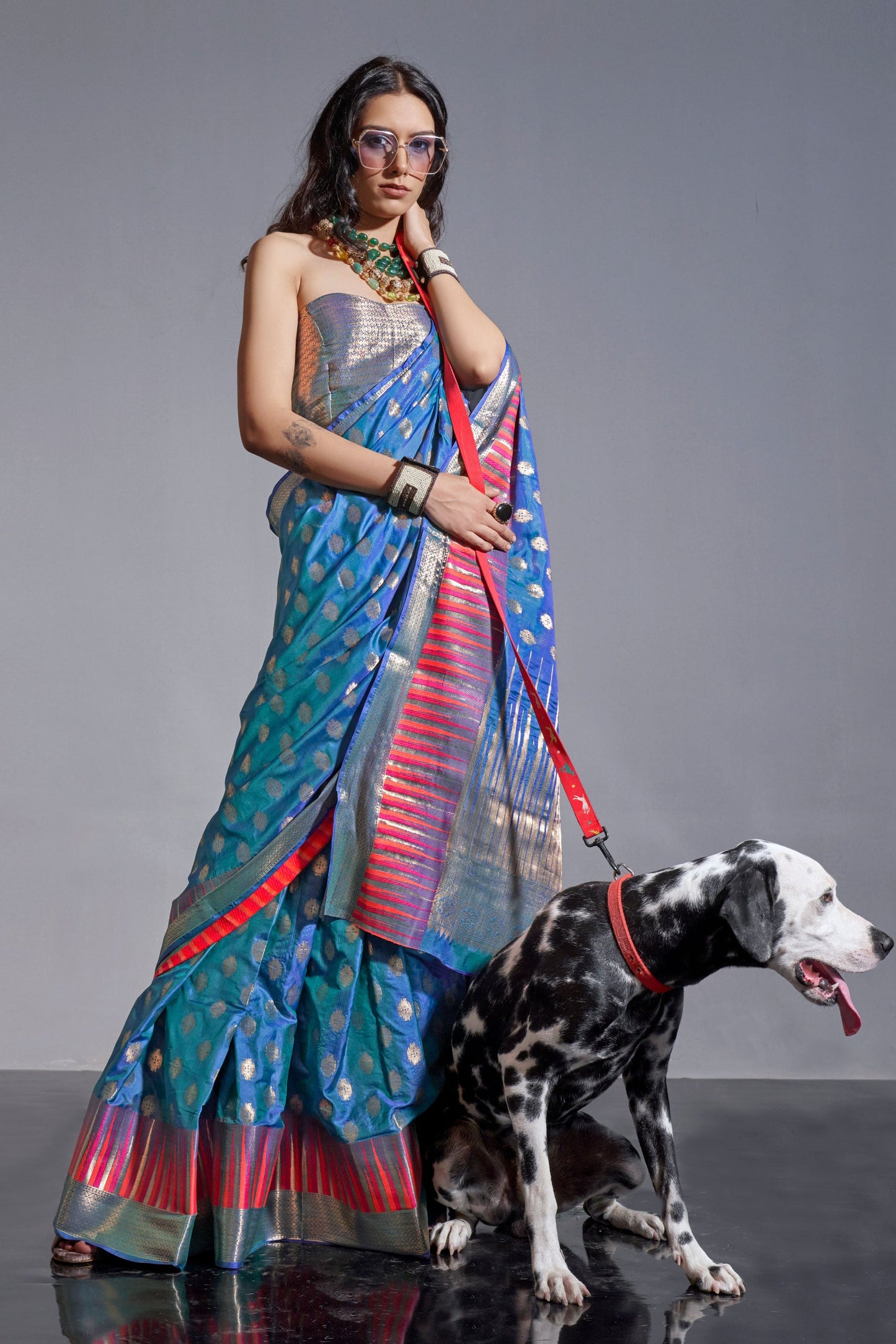 blue-woven-silk-saree-zb140533_1_SareeButa.com