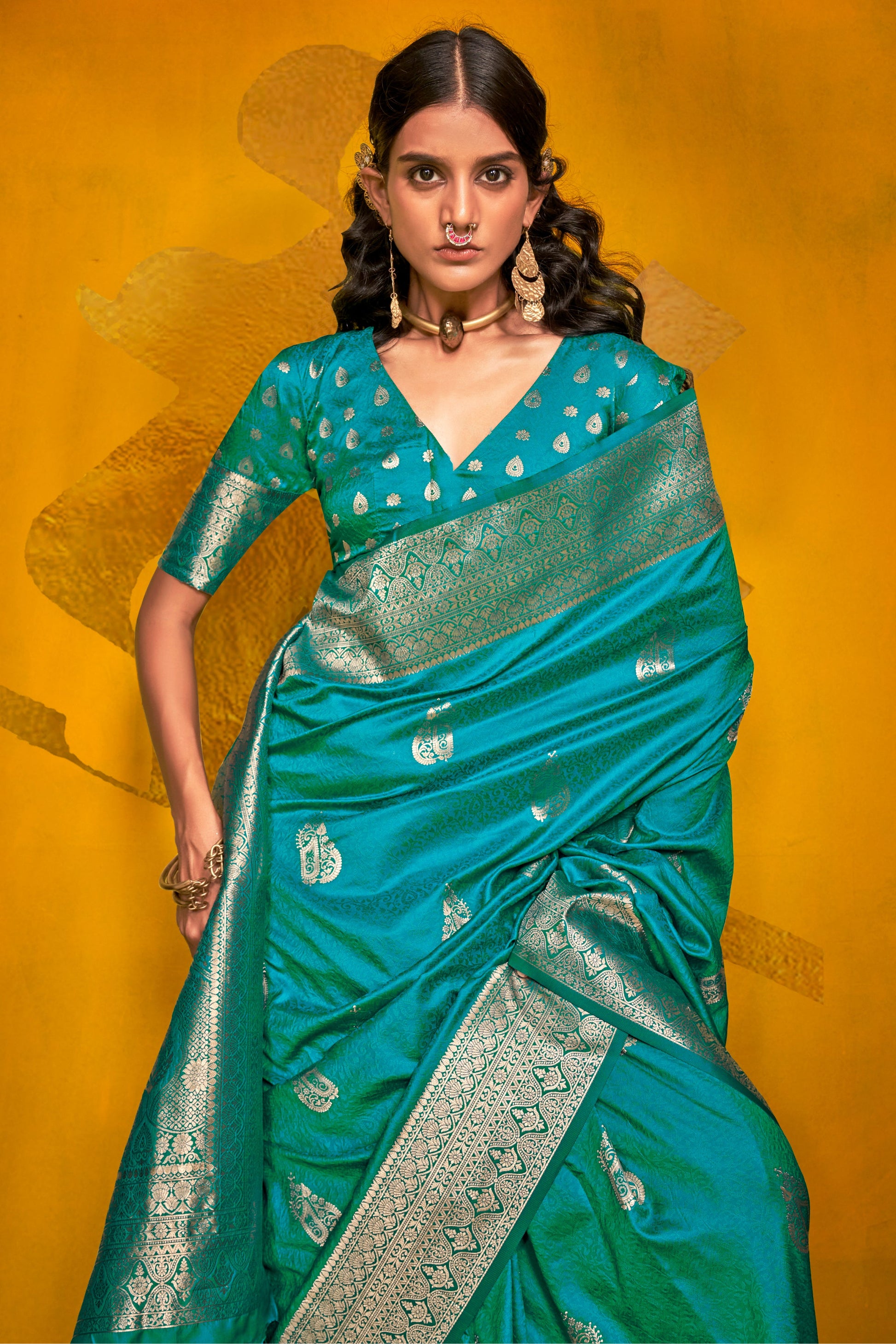 Blue 2-Tone Zari Weaving Silk Saree-ZB134062_3_SareeButa.com