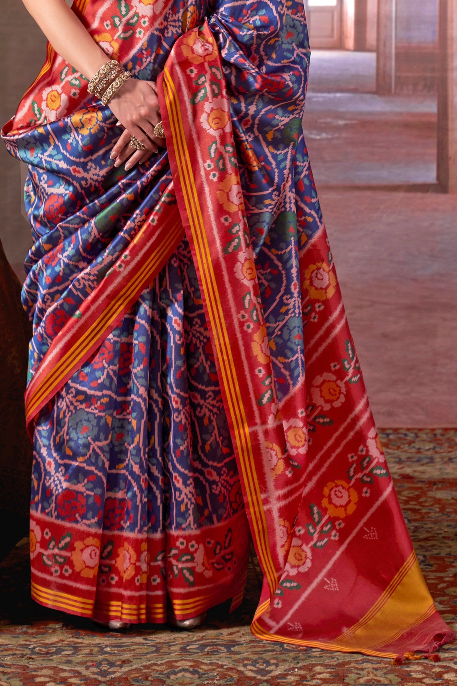 Blue And Red Printed Patola Silk Saree-SAR11367_4_SareeButa.com