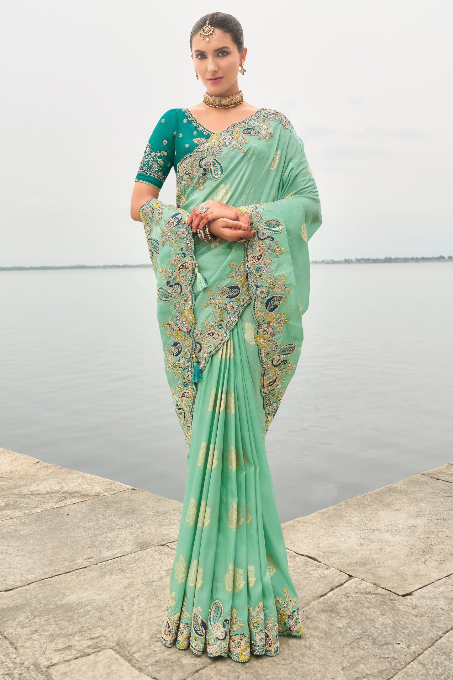 Blue Green Banarasi Saree-ZB133317_4_SareeButa.com