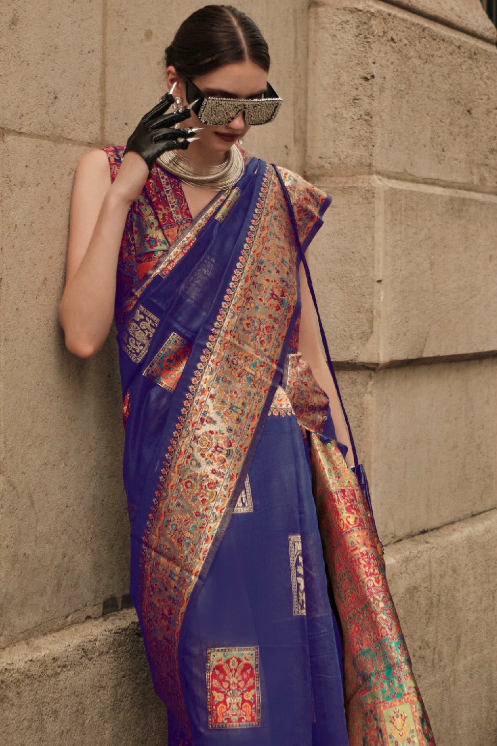 blue-jamawar-kashmiri-saree-zb131997_3_SareeButa.com