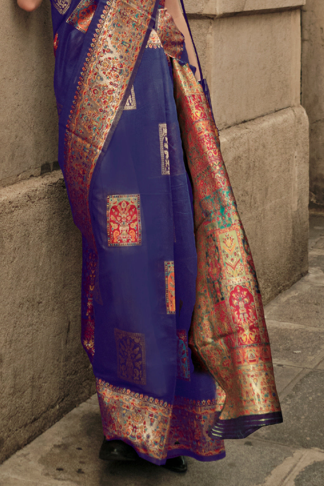 blue-jamawar-kashmiri-saree-zb131997_4_SareeButa.com